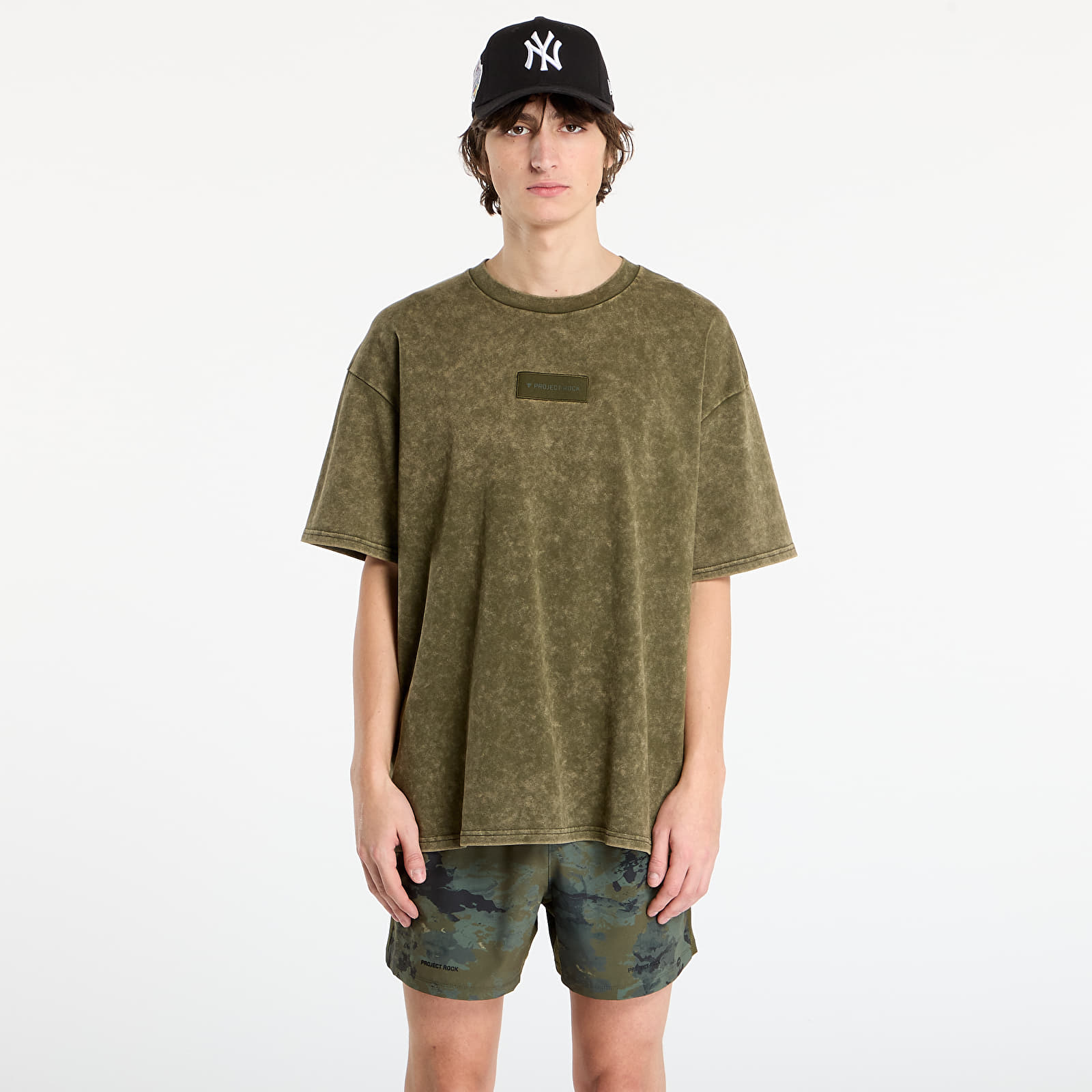 Miesten T-paidat Under Armour Project Rock Hwt OS T Expedition Green