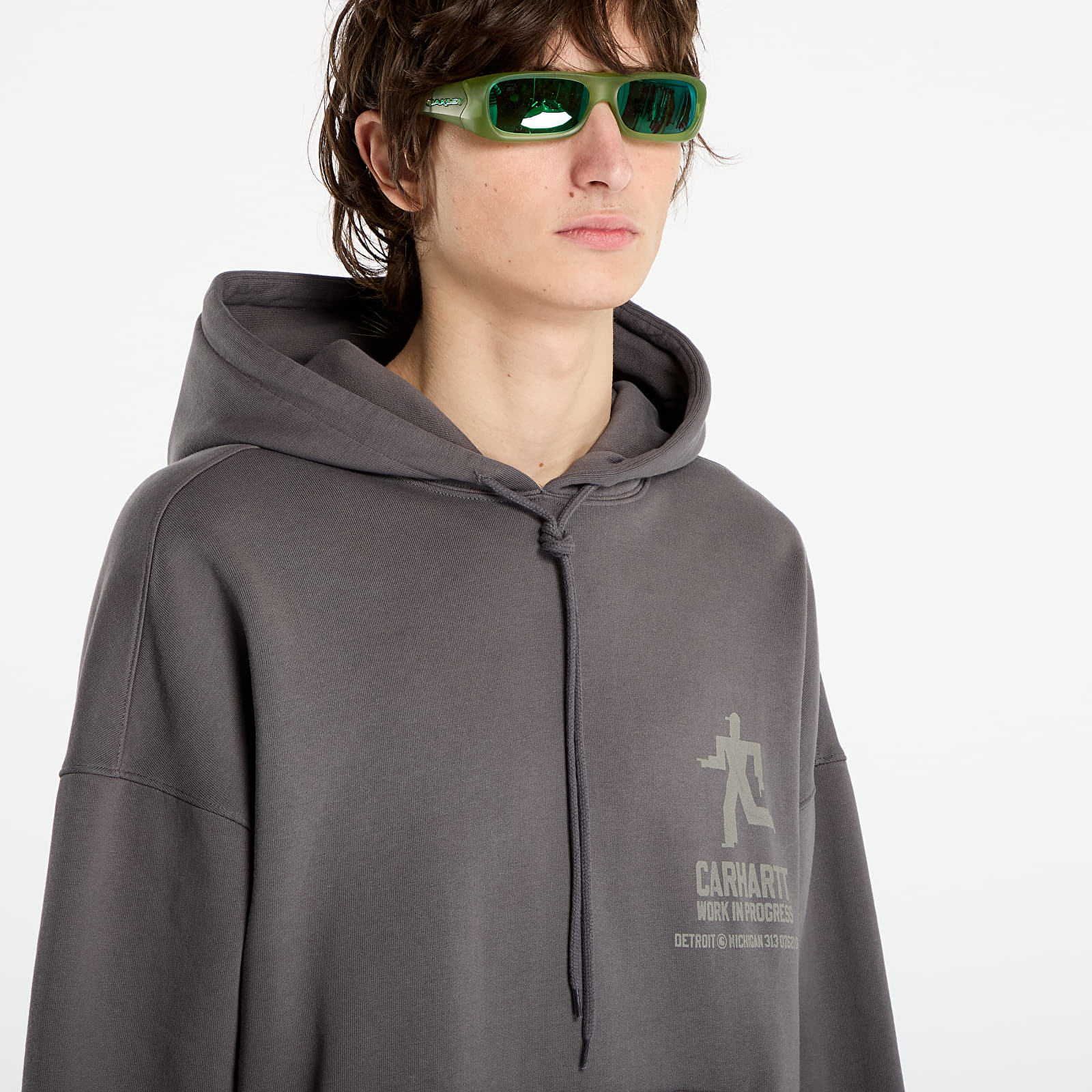 Sweatjacken und Sweatshirts Carhartt WIP Hooded Distance Sweat Graphite Stone Dyed