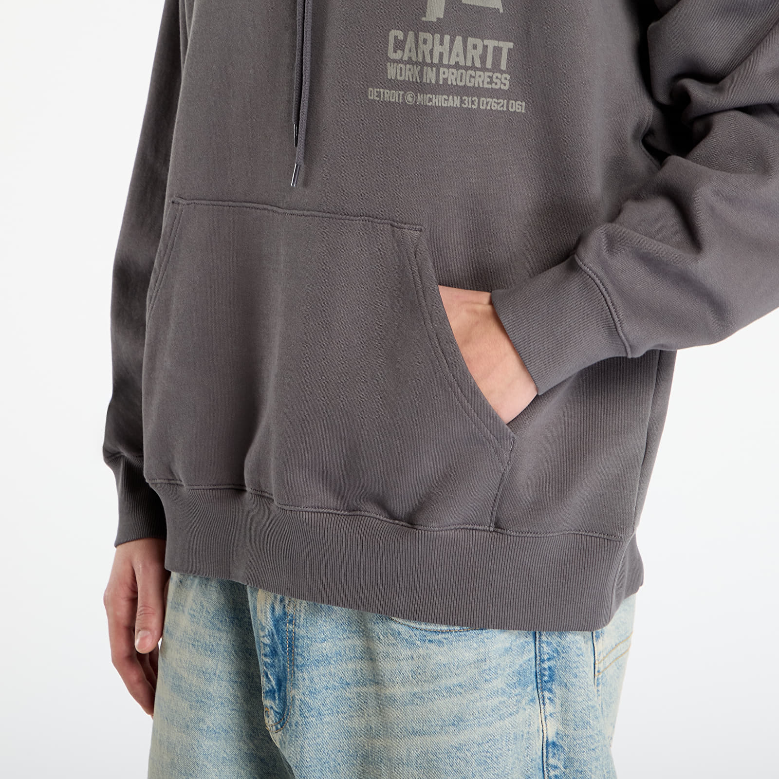 Sweatjacken und Sweatshirts Carhartt WIP Hooded Distance Sweat Graphite Stone Dyed
