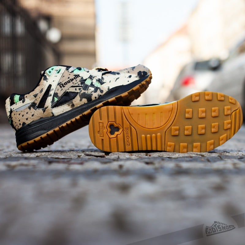 Reebok ventilator orange deals