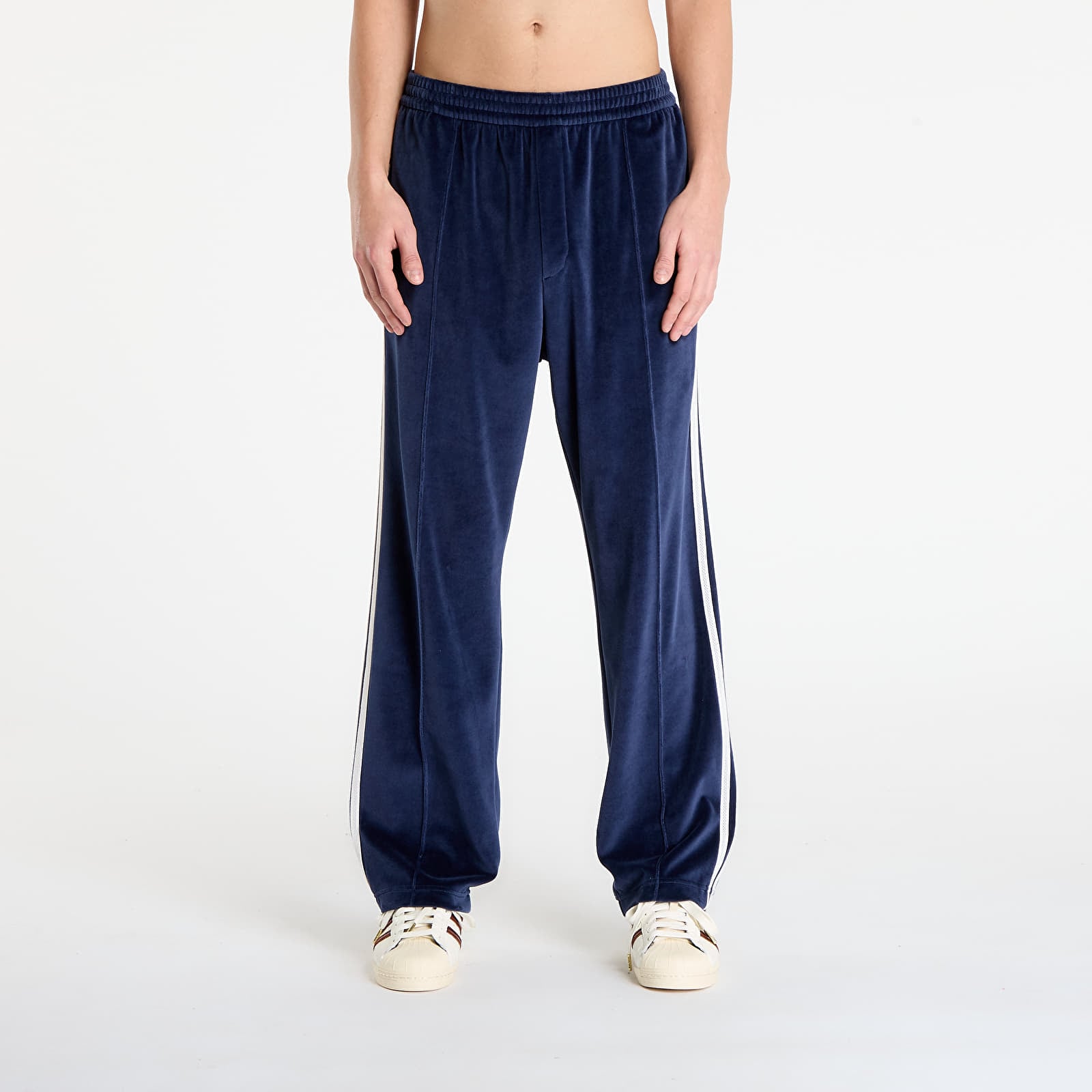 Pánské kalhoty adidas x Wales Bonner Velour Track Pant Collegiate Navy
