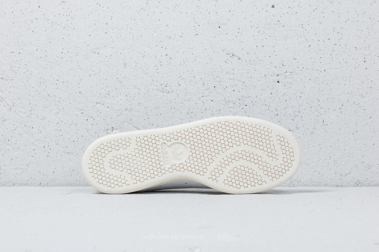 Дамски кецове и обувки adidas Stan Smith W Ftw White/ Ftw White/ Core Burgundy