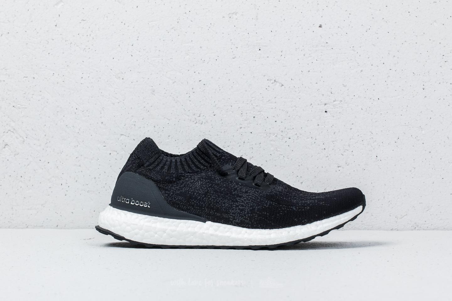 Men s shoes adidas Ultraboost Uncaged Carbon Core Black Grey