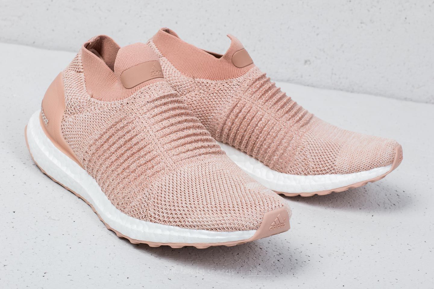 adidas ultra boost ash pearl