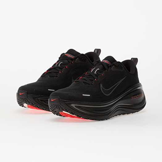 Nike Vomero Plus Black/ Black-Bright Crimson-Wolf Grey | Footshop