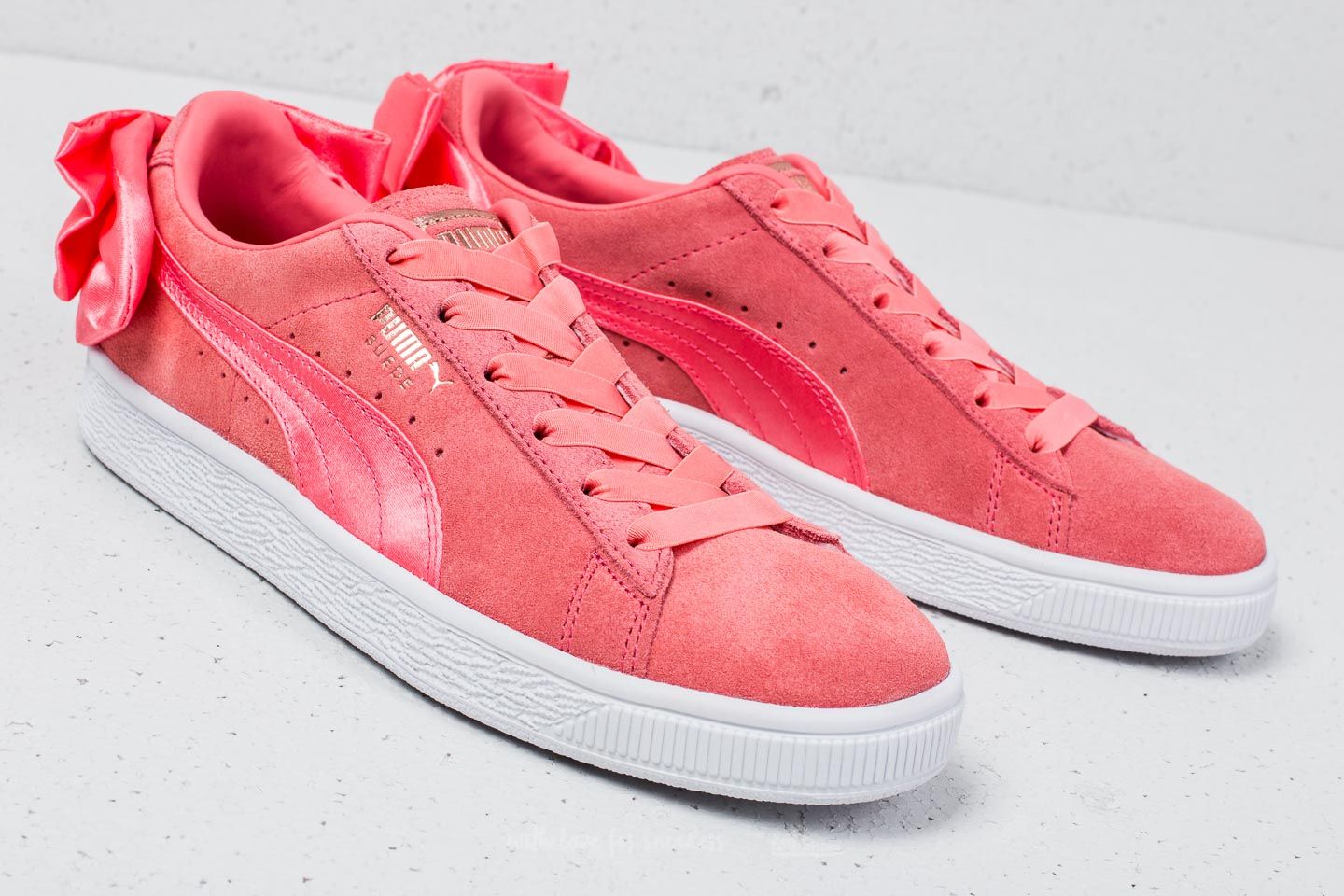 Puma pink bow shoes best sale