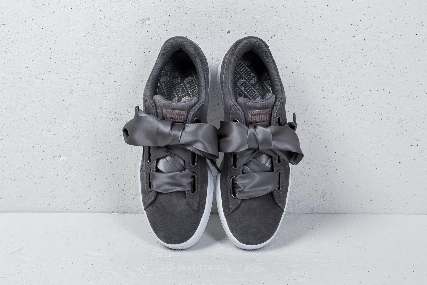 Puma suede heart 2024 lunalux smoked pearl
