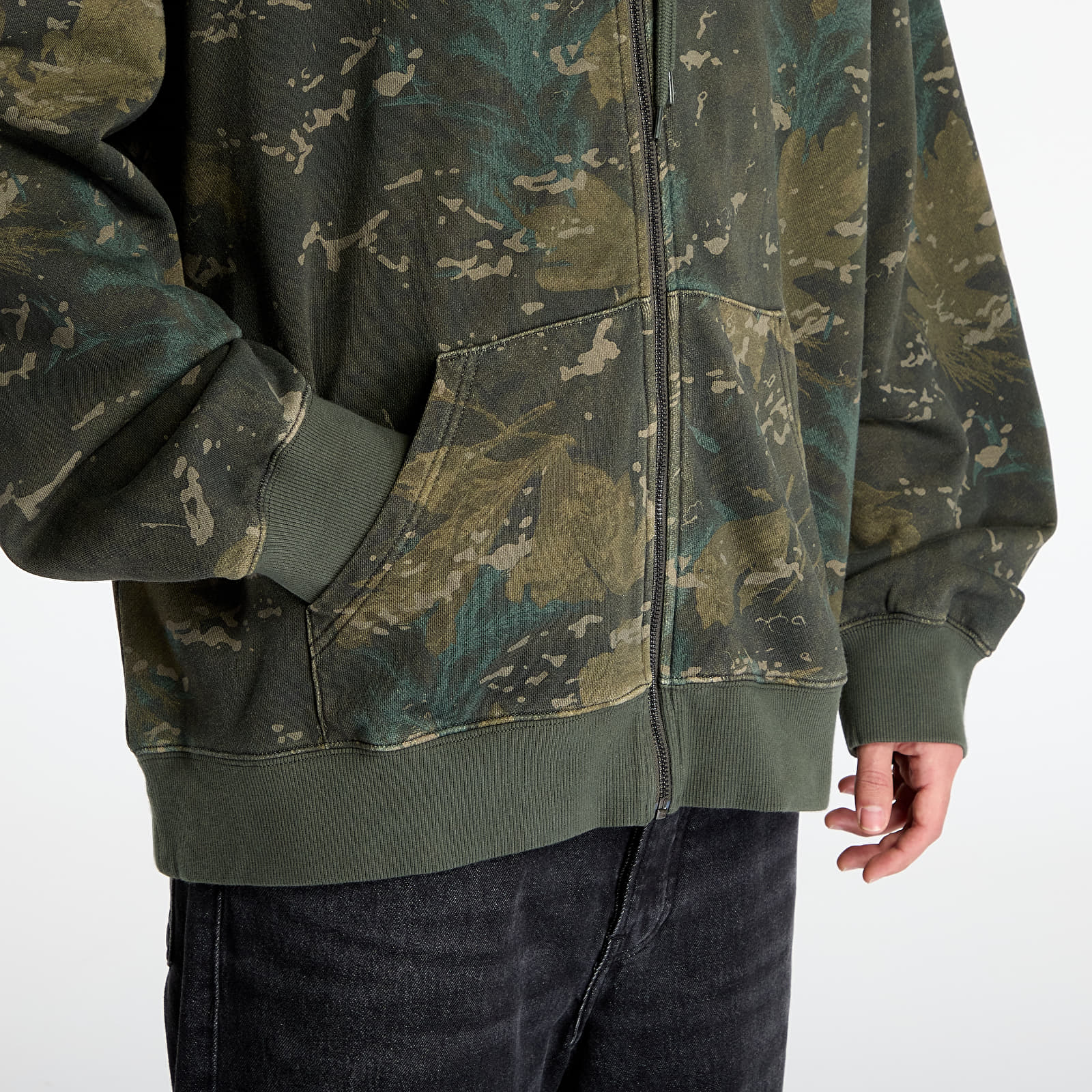 Hoodies and sweatshirts  Carhartt WIP Hooded Benton Sweat Jacket UNISEX Camo Combi/ Green Garment Dyed