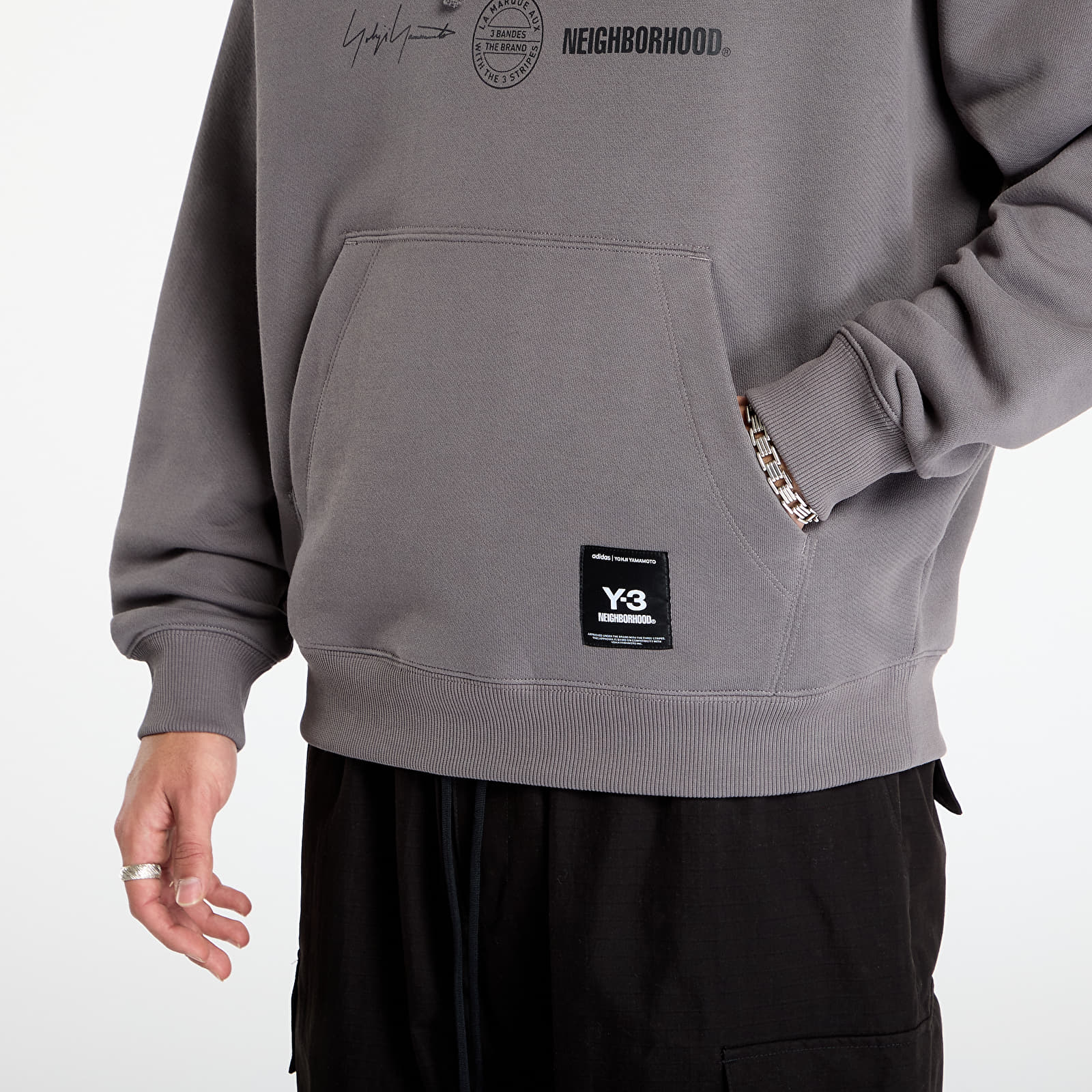 Meeste kapuutsiga dressid Y-3 x Neighborhood Graphic Hoodie UNISEX Granite