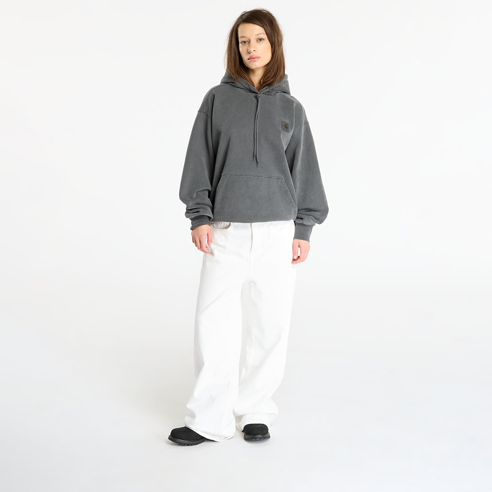 Mikiny Carhartt WIP Hooded Vista Sweat UNISEX Black Garment Dyed