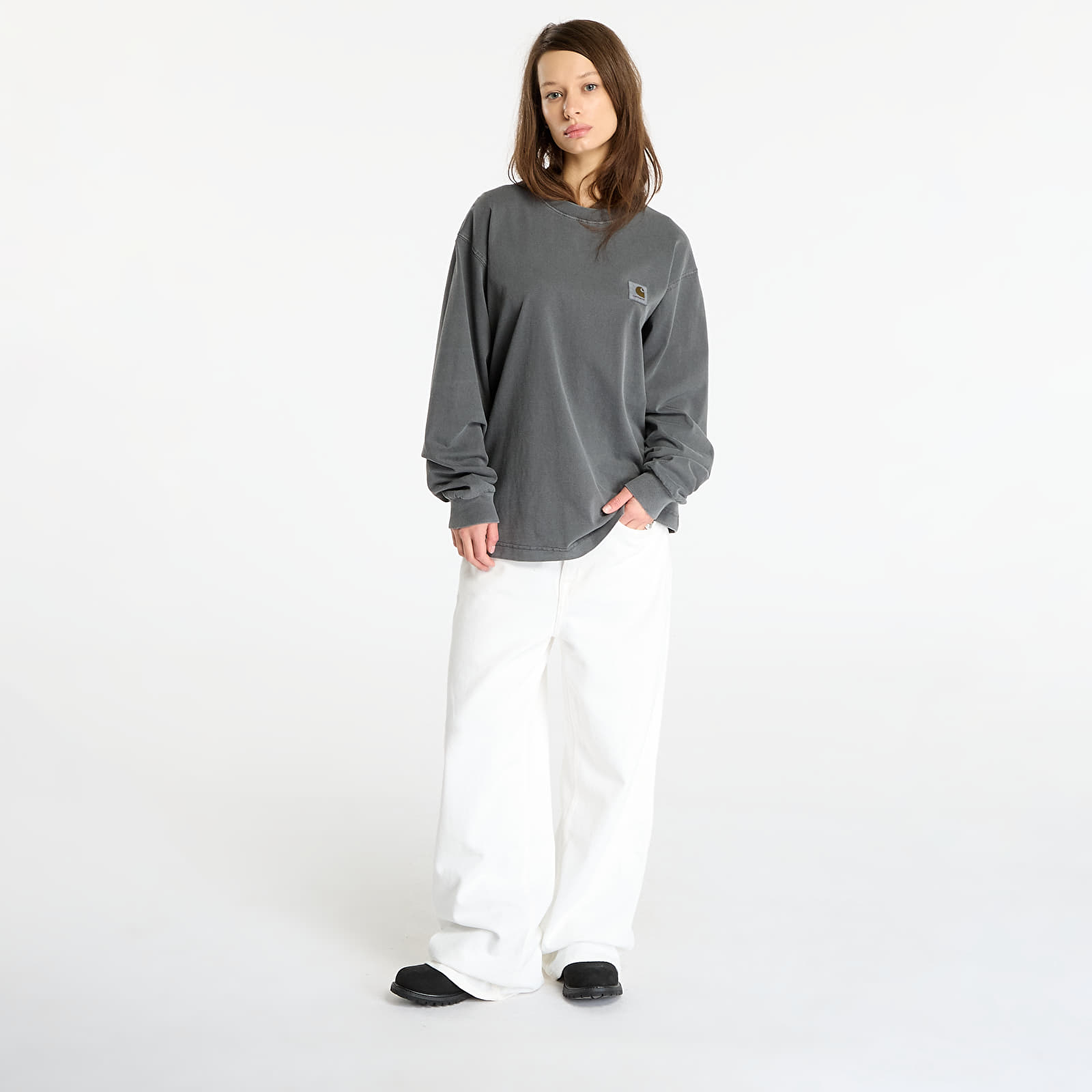 Trička Carhartt WIP L/S Vista T-Shirt UNISEX Black Garment Dyed