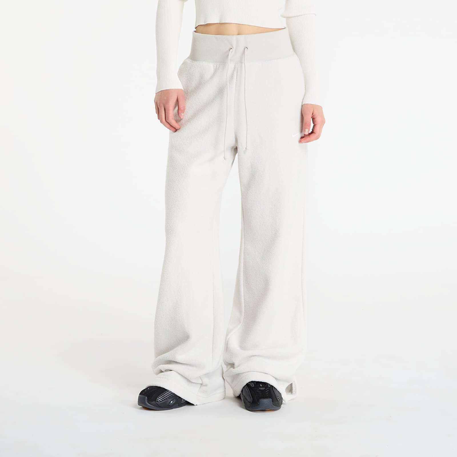 Женские брюки Nike Sportswear Phoenix Plush Women's High-Waisted Wide-Leg Cozy Fleece Pants Light Bone/ Sail