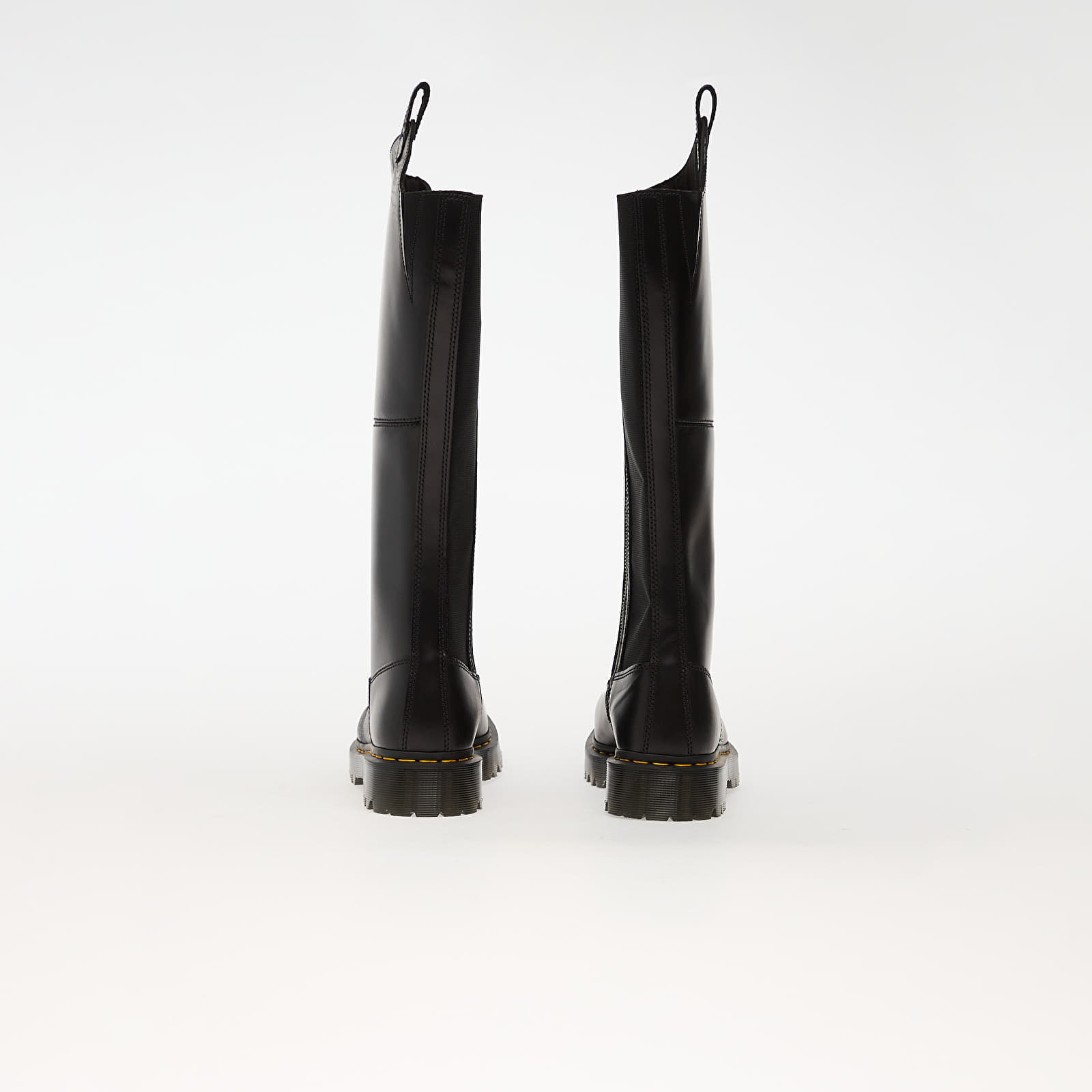 Ženski čevlji Dr. Martens Amaayah Hi Black