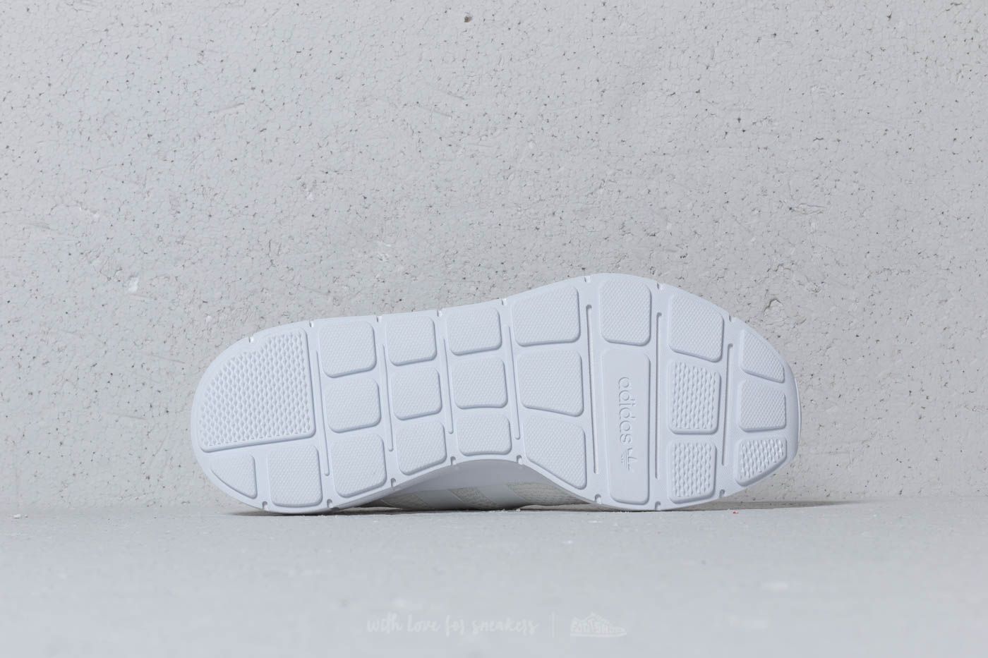 Herren Sneaker und Schuhe adidas Swift Run Ftw White/ Ftw White/ Core Black