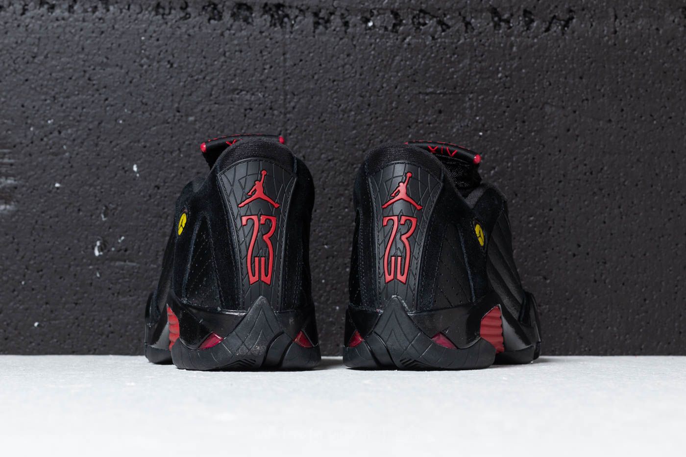 Air Jordan retailer 14 Retro BG