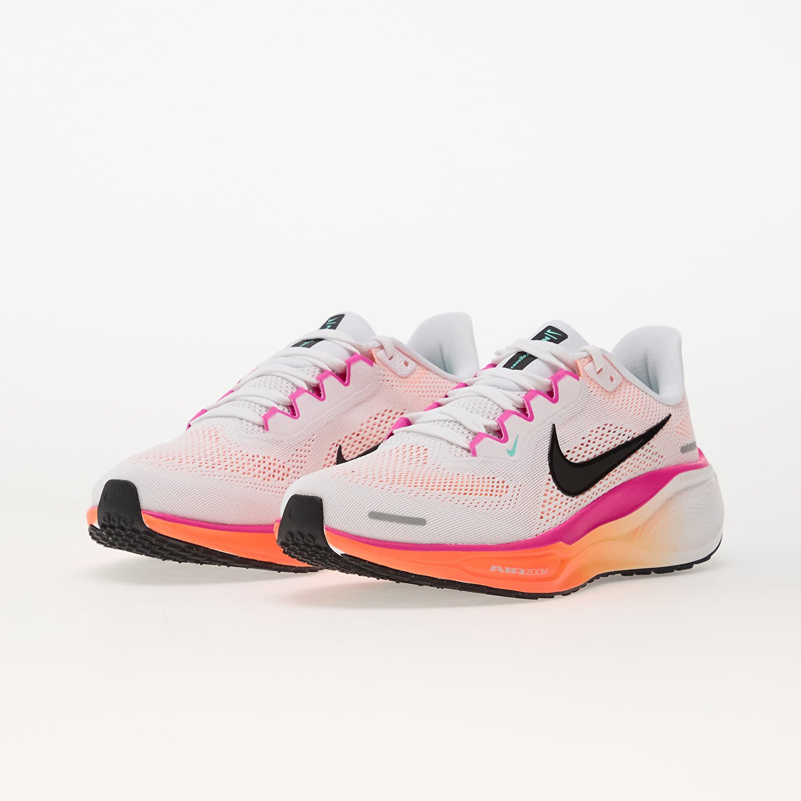 Încălțăminte și sneakerși pentru femei Nike Pegasus 41 White/ Black-Fire Pink-Orange Pulse
