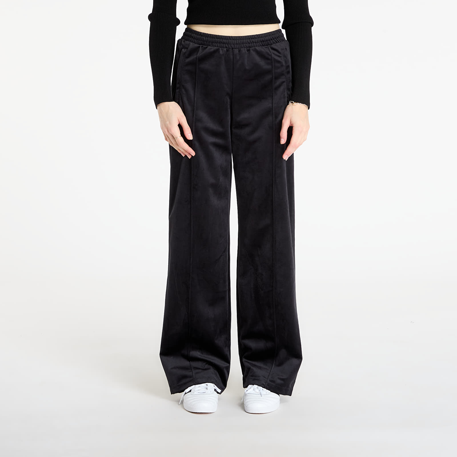 Hosen für Frauen adidas Velvet Trackpant Black
