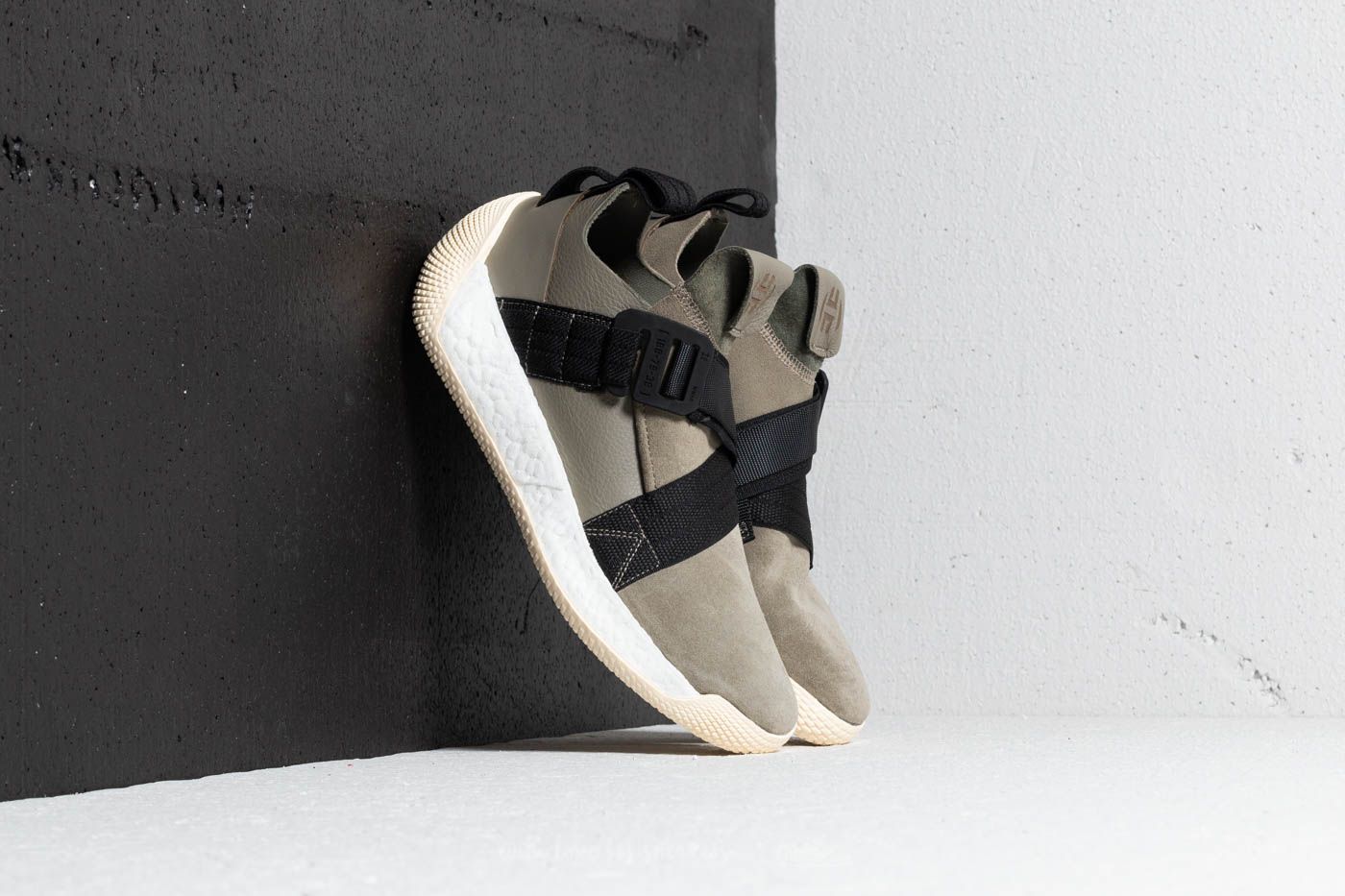 Men's shoes adidas Harden LS 2 Buckle Trace Cargo/ Trace Cargo/ Ecru Tint
