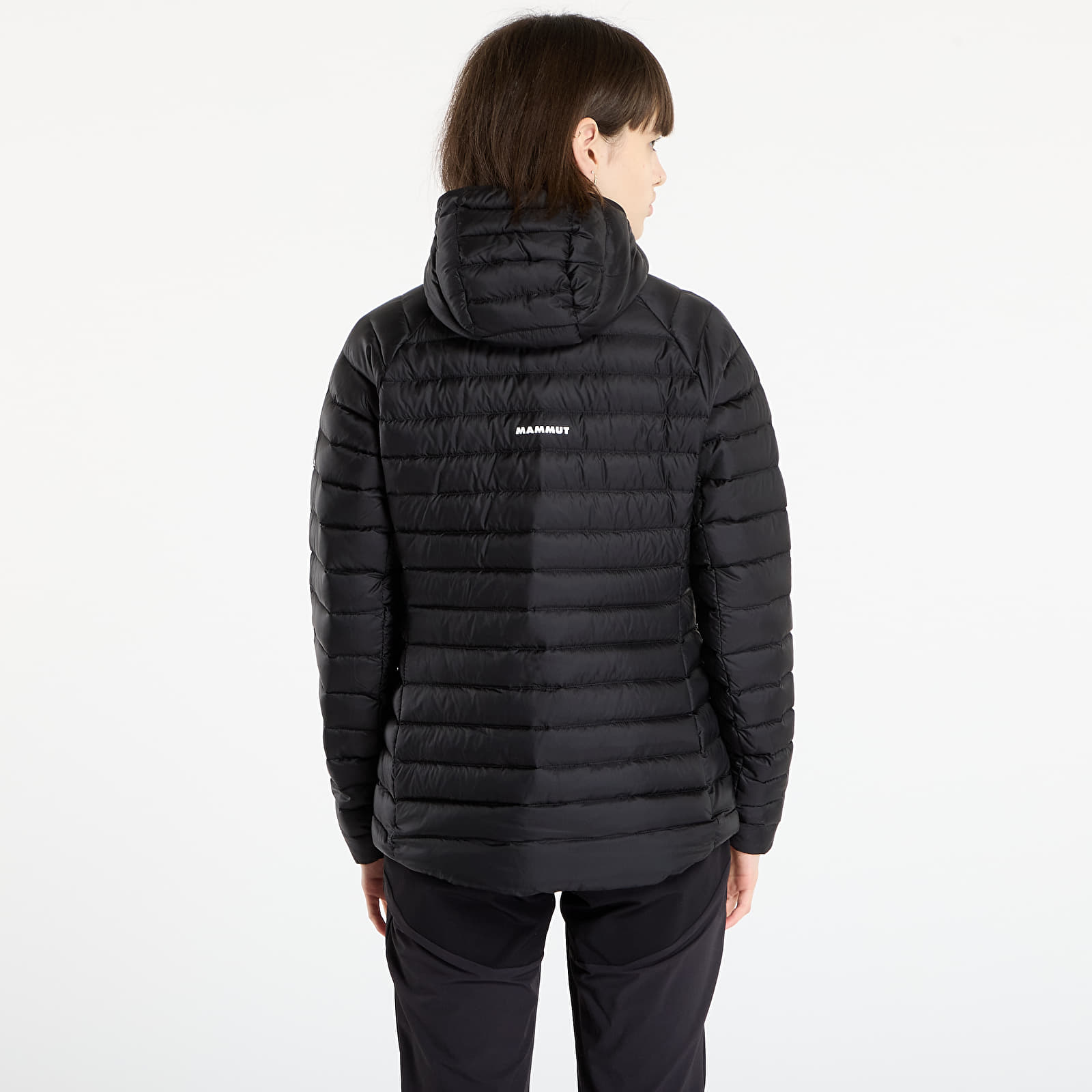 Jacken für Frauen Mammut Broad Peak IN Hooded Jacket Women Black