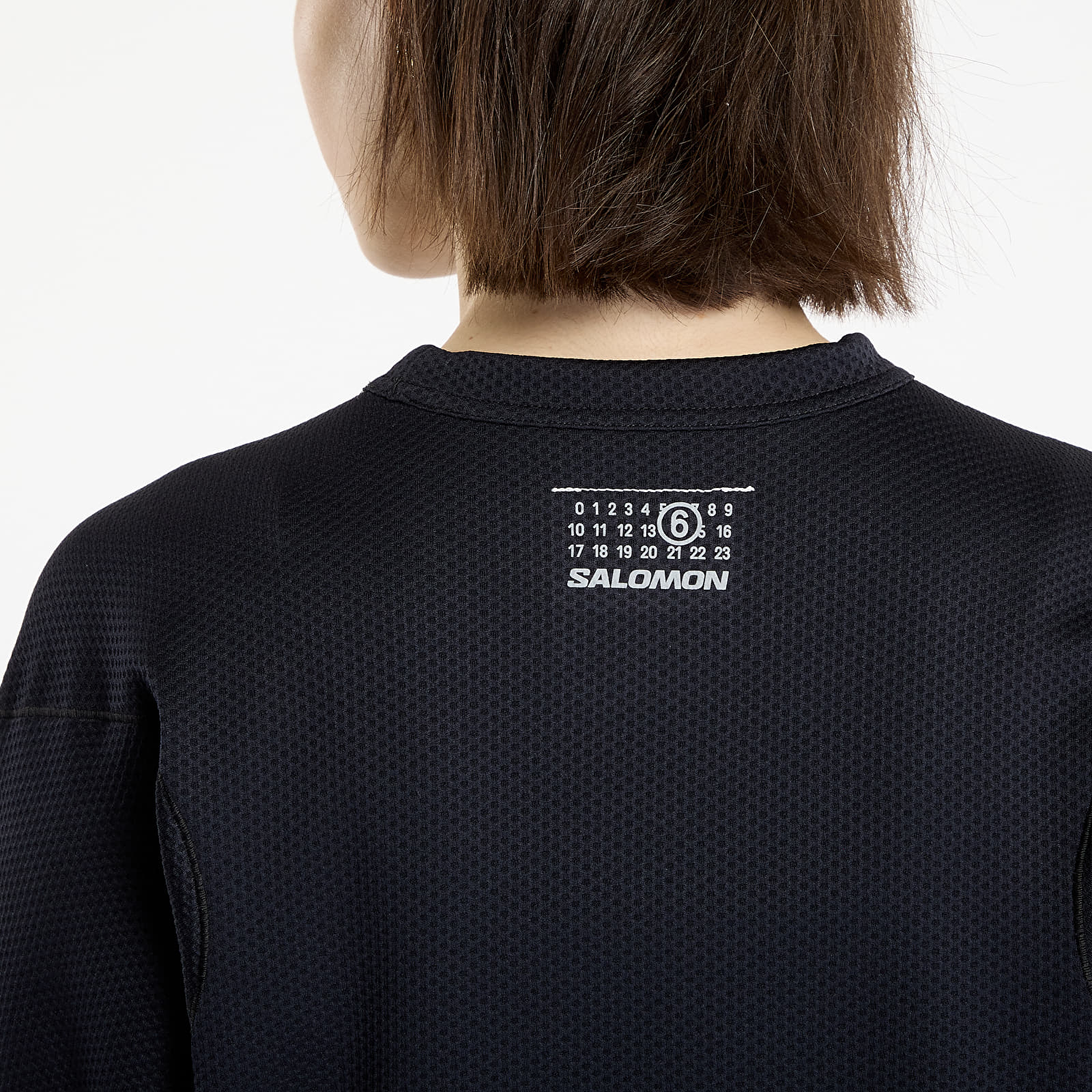 Damen T-Shirts  MM6 x Salomon Long-Sleeved Top Washed Black