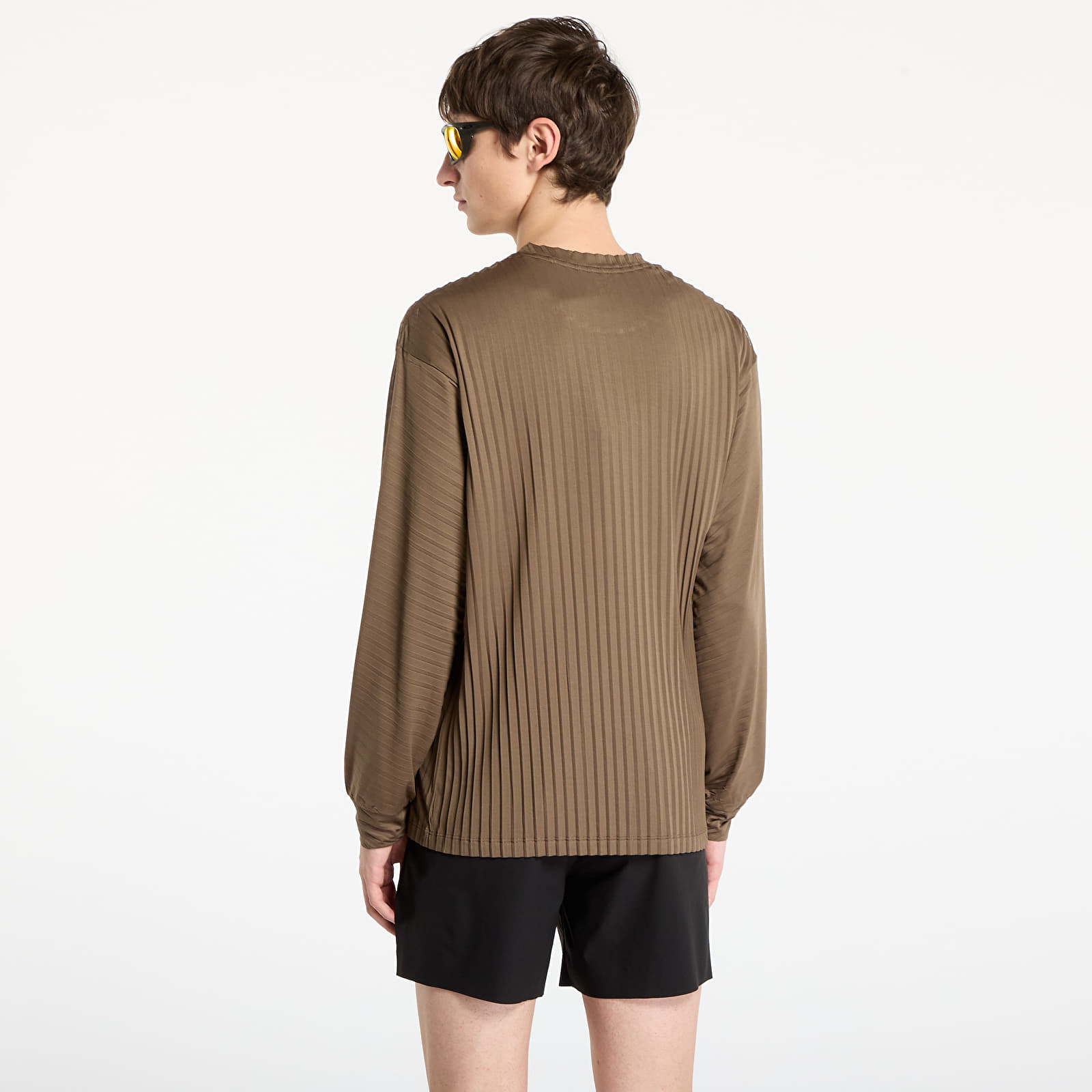 Männer T-Shirts Satisfy AuraLite Pleated Long Tee Olive