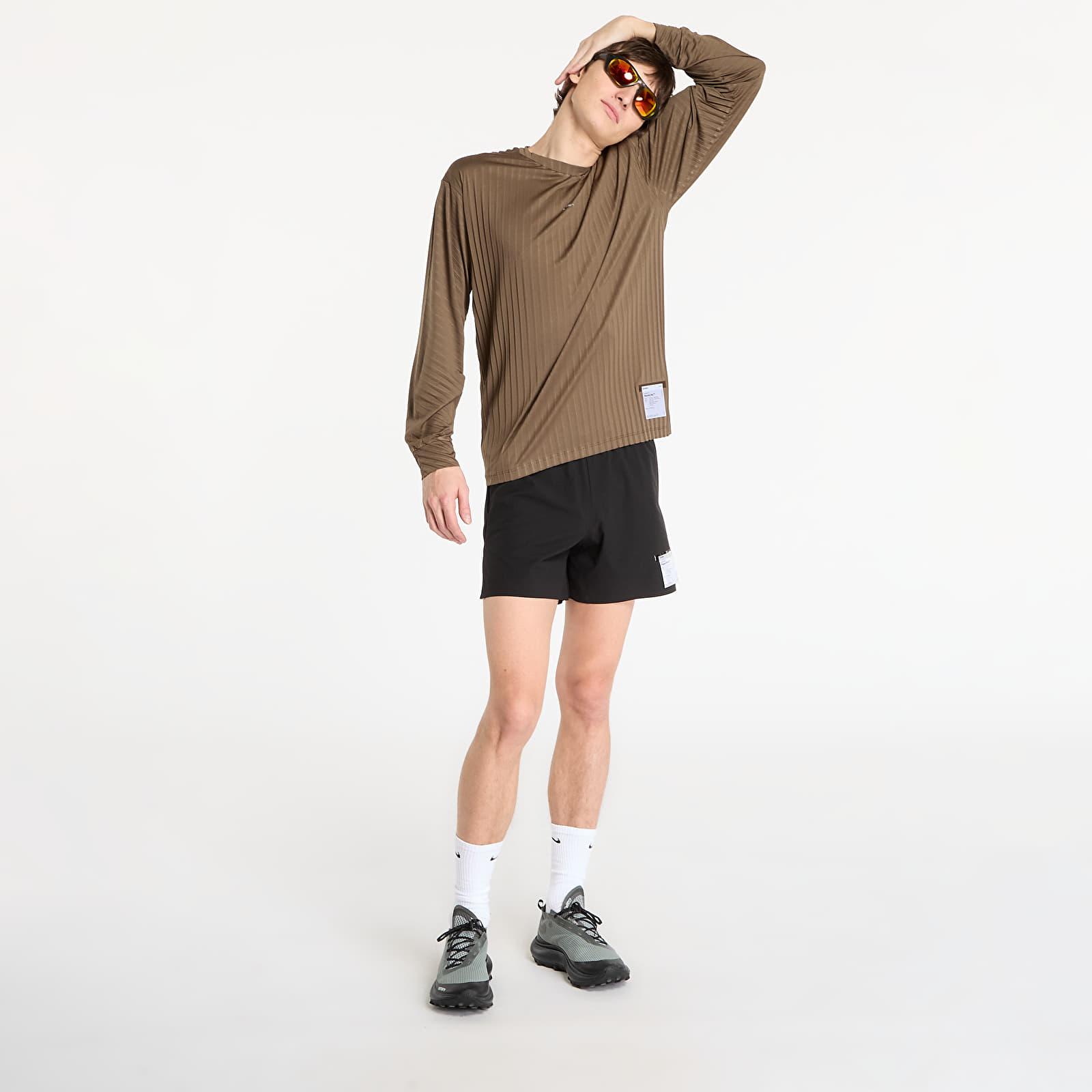 Männer T-Shirts Satisfy AuraLite Pleated Long Tee Olive