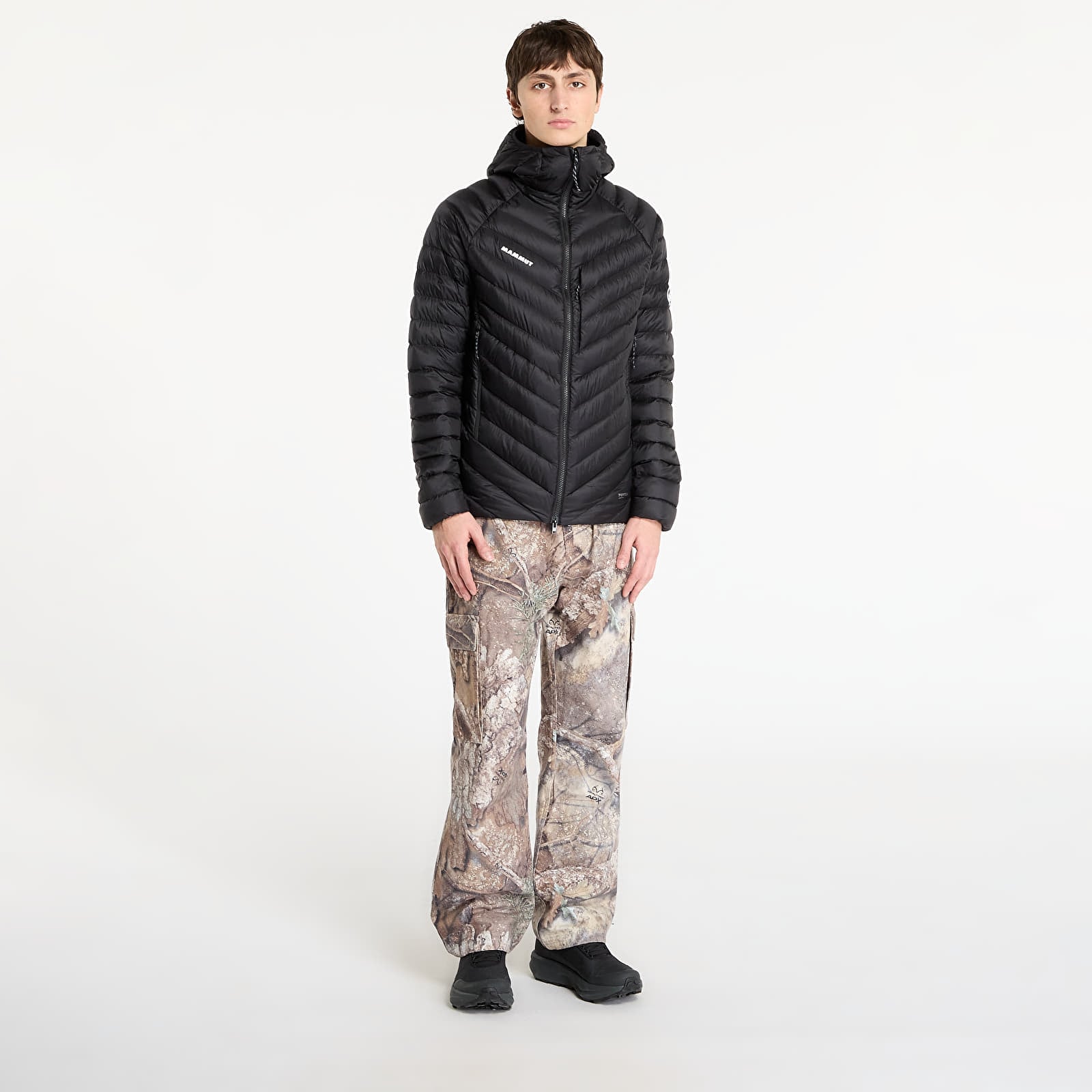 Moške jakne Mammut Broad Peak IN Hooded Jacket Men Black