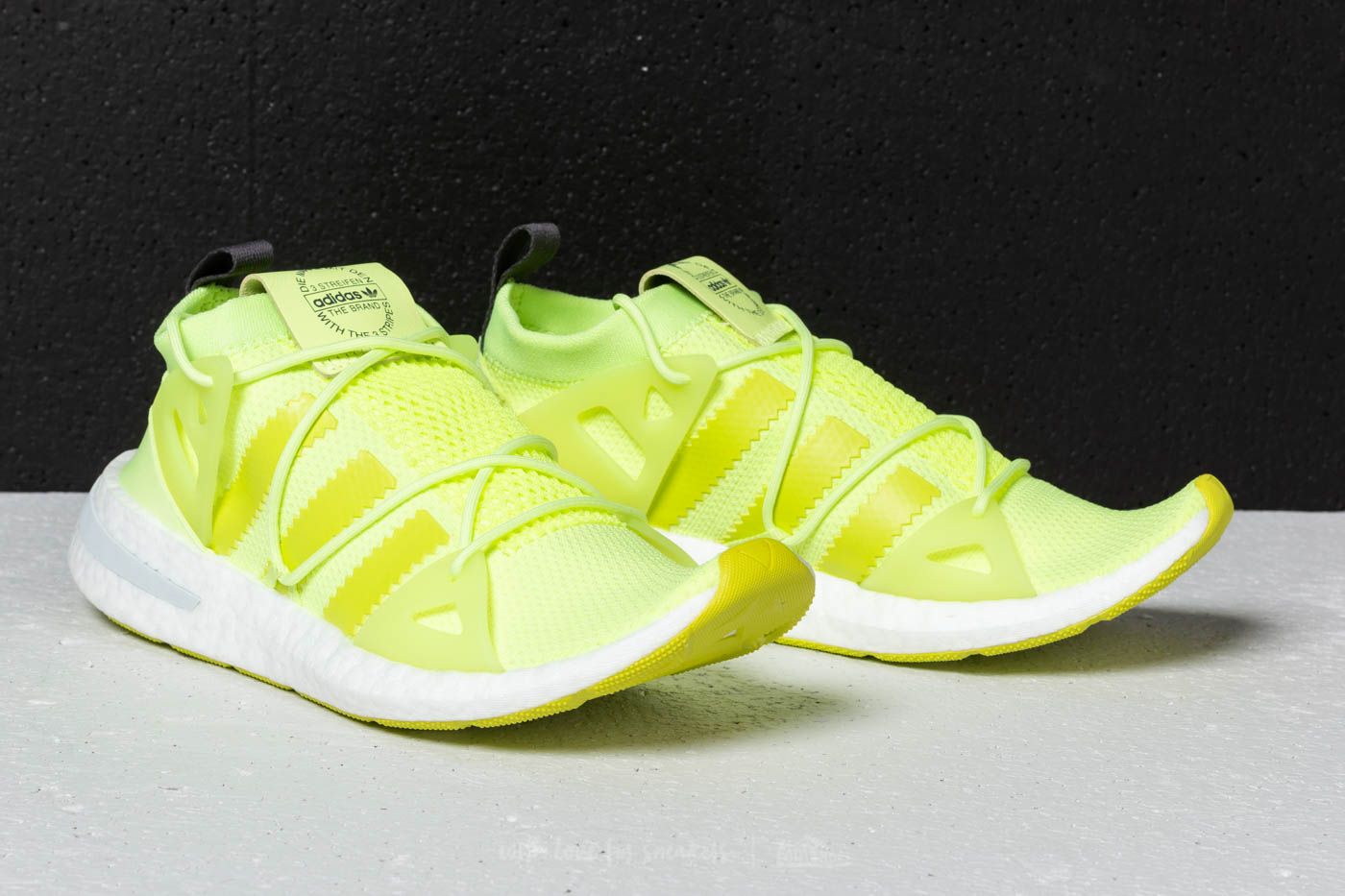 Adidas arkyn clearance yellow