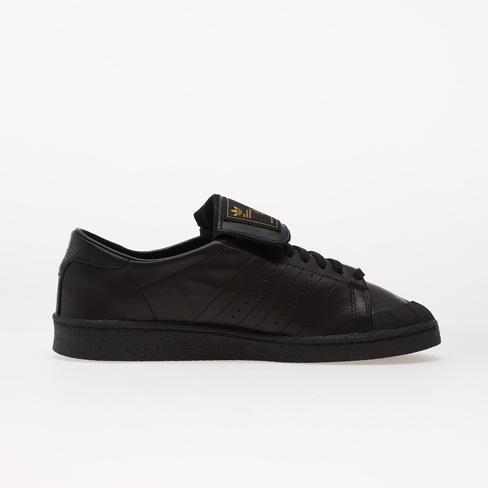 Moški čevlji adidas x Willy Chavarria Jabbar Low Core Black/ Core Black/ Gold Metallic