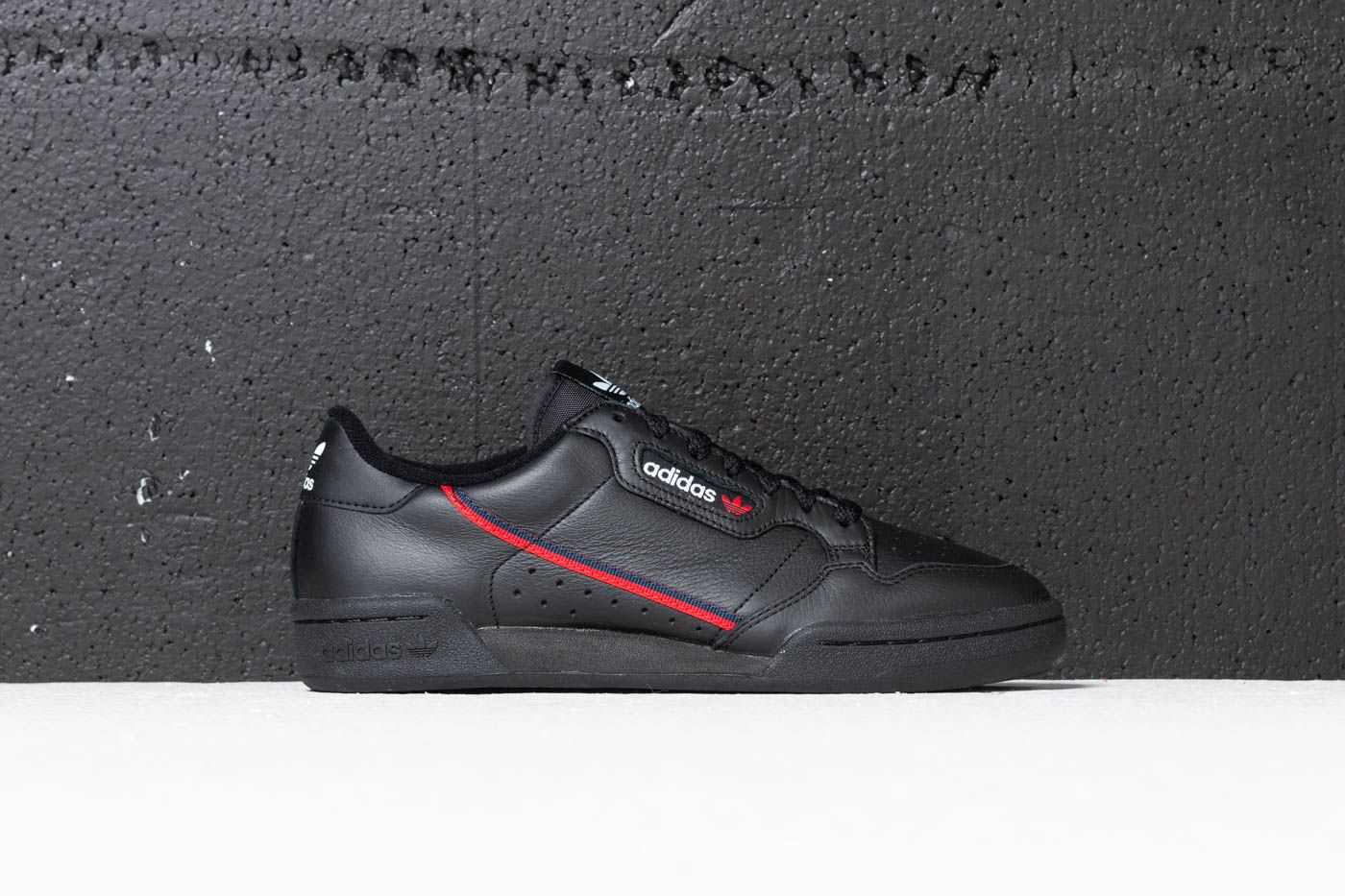 Sko til mænd adidas Continental 80 Core Black/ Scarlet/ Collegiate Navy