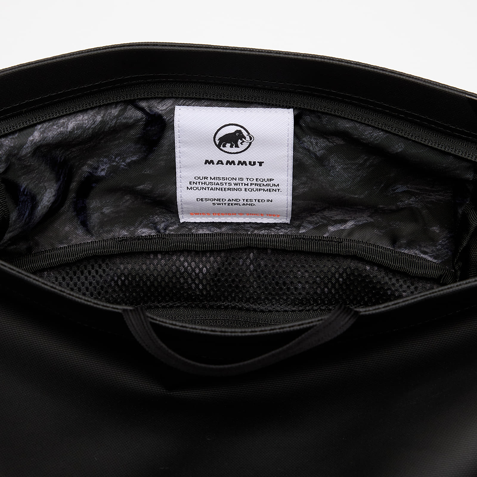 Vīriešu mugursomas Mammut Seon Courier 20 Black