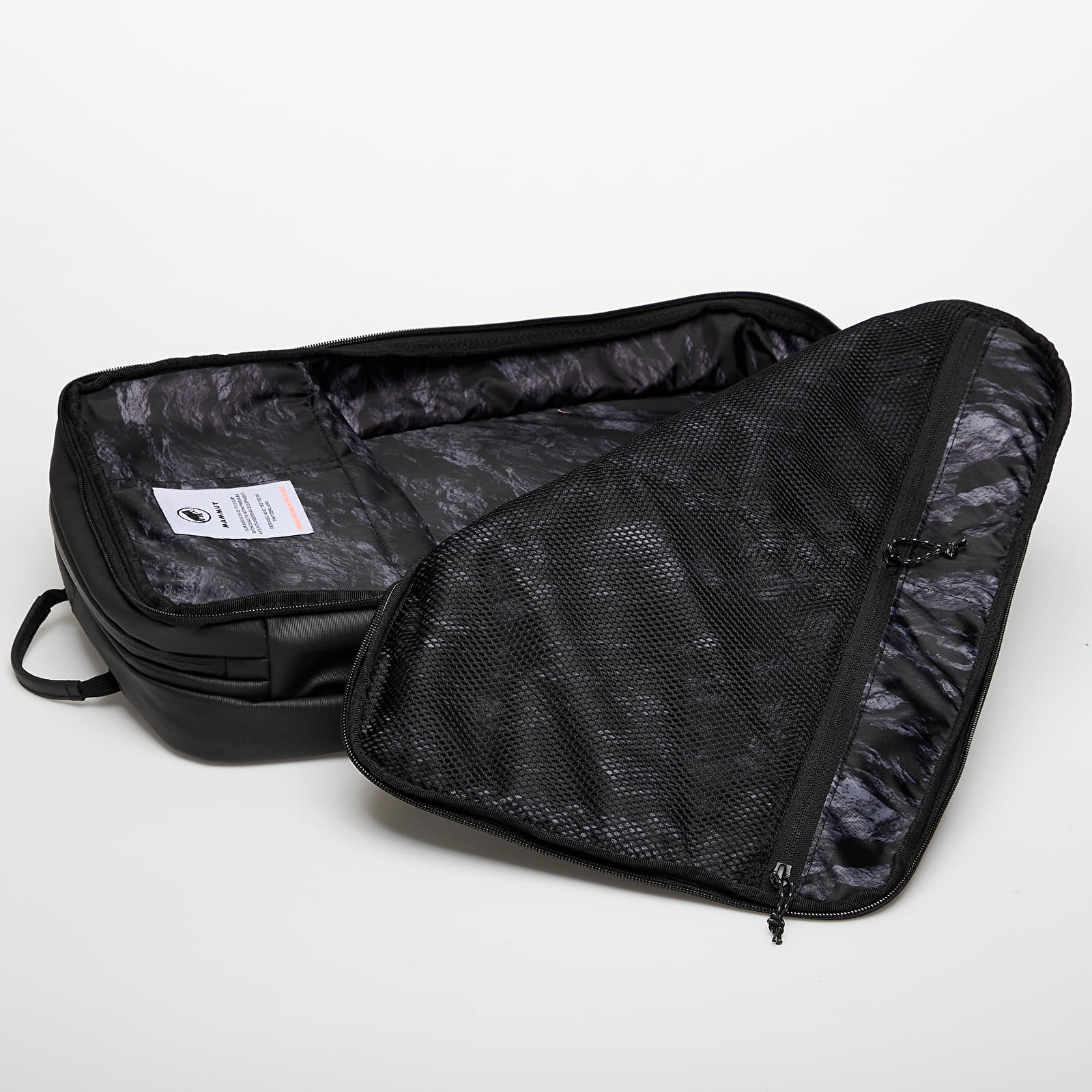 Moški nahrbtniki  Mammut Seon 3-Way 20 Black