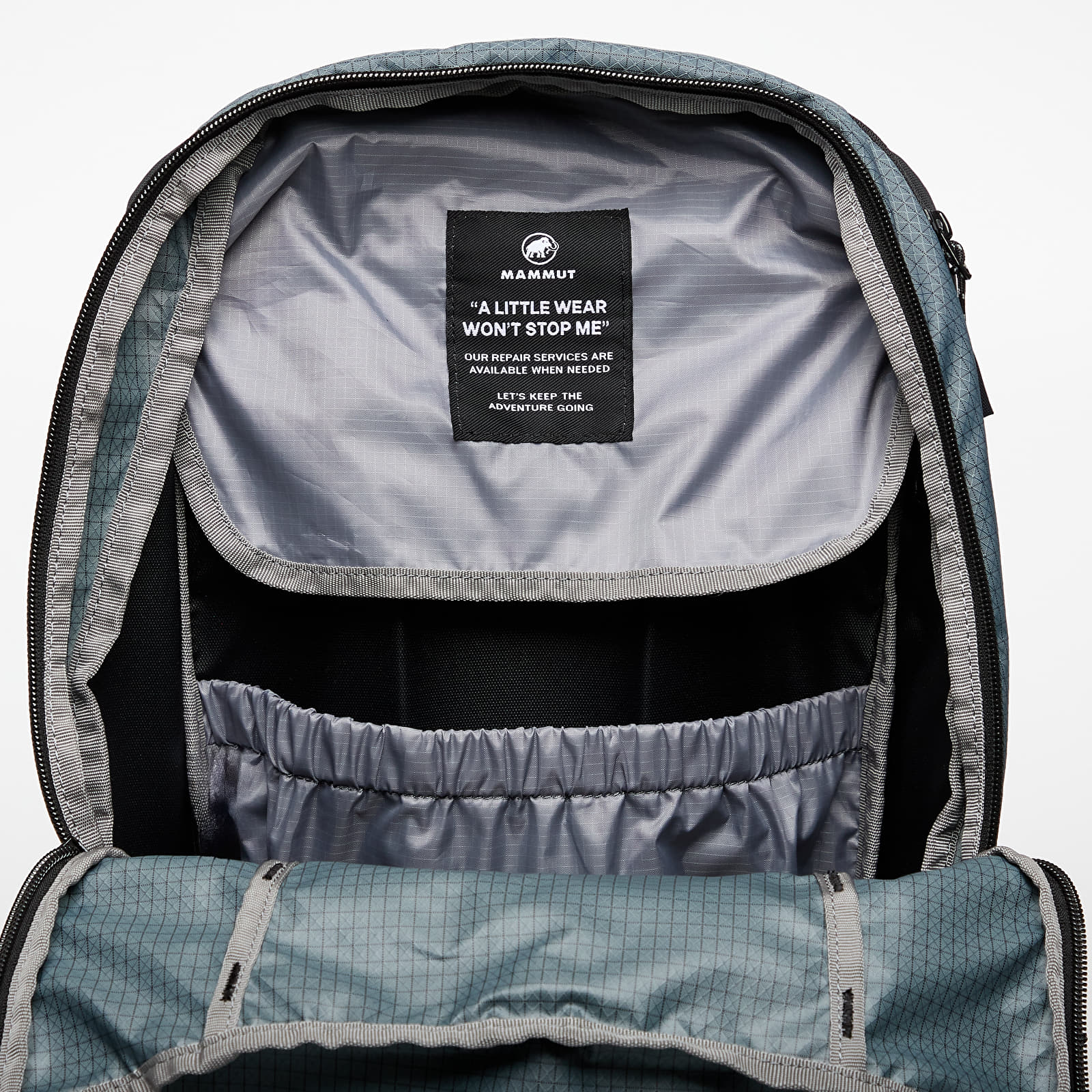 Moški nahrbtniki  Mammut Ducan 22 Strata/ Black