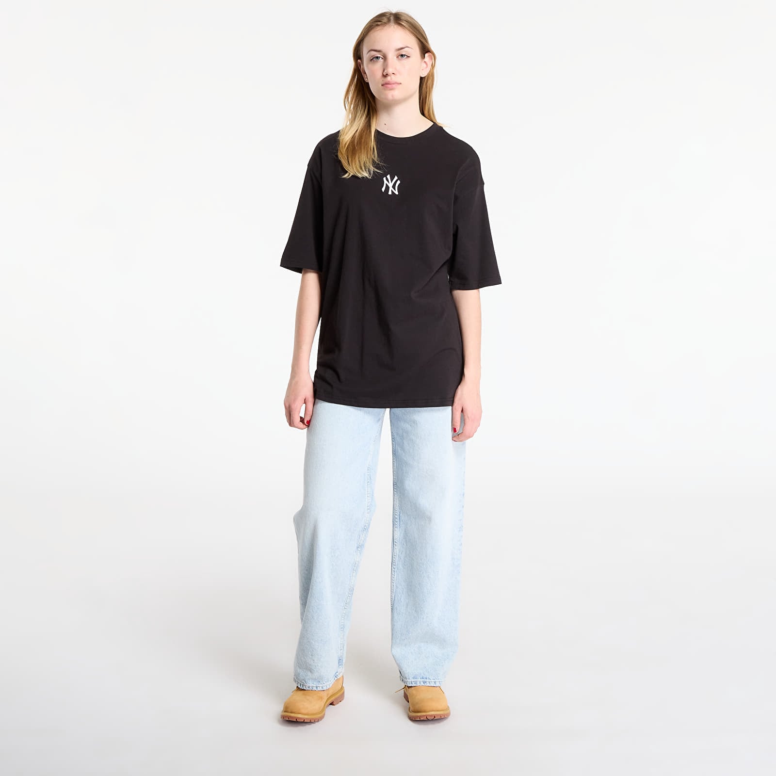 Men's T-shirts New Era MLB New York Yankees Nos Le Midi Tee UNISEX Black