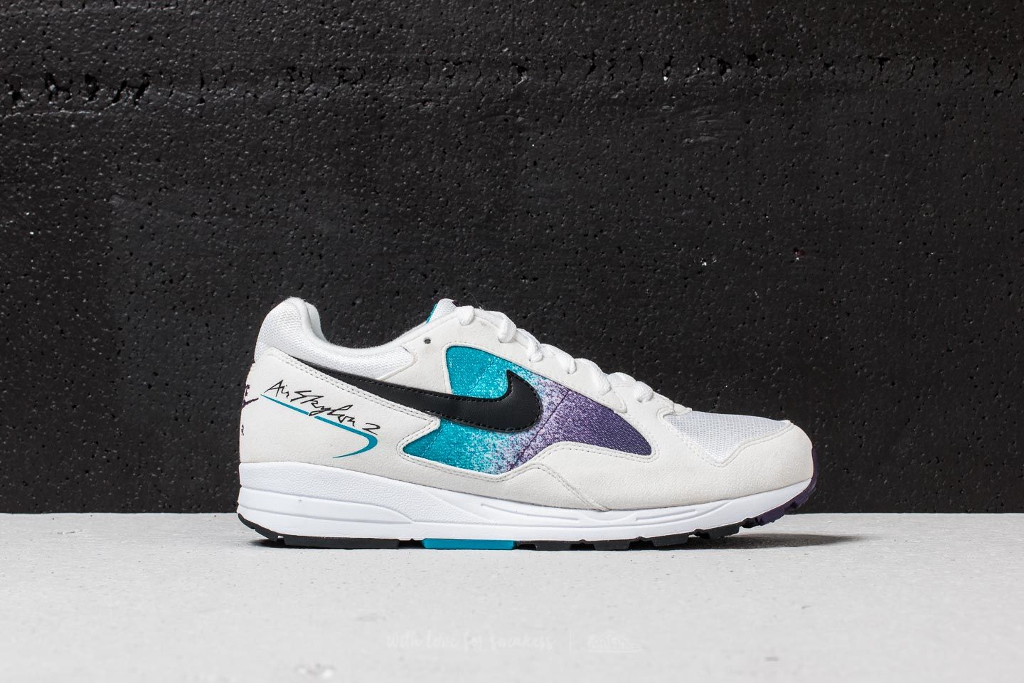 Nike white ombre detail air skylon clearance