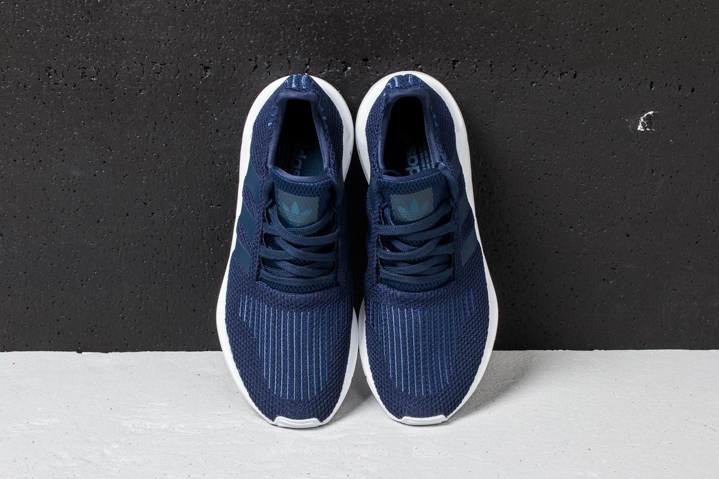 Men s shoes adidas Swift Run Collegiate Navy Collegiate Navy Ftw