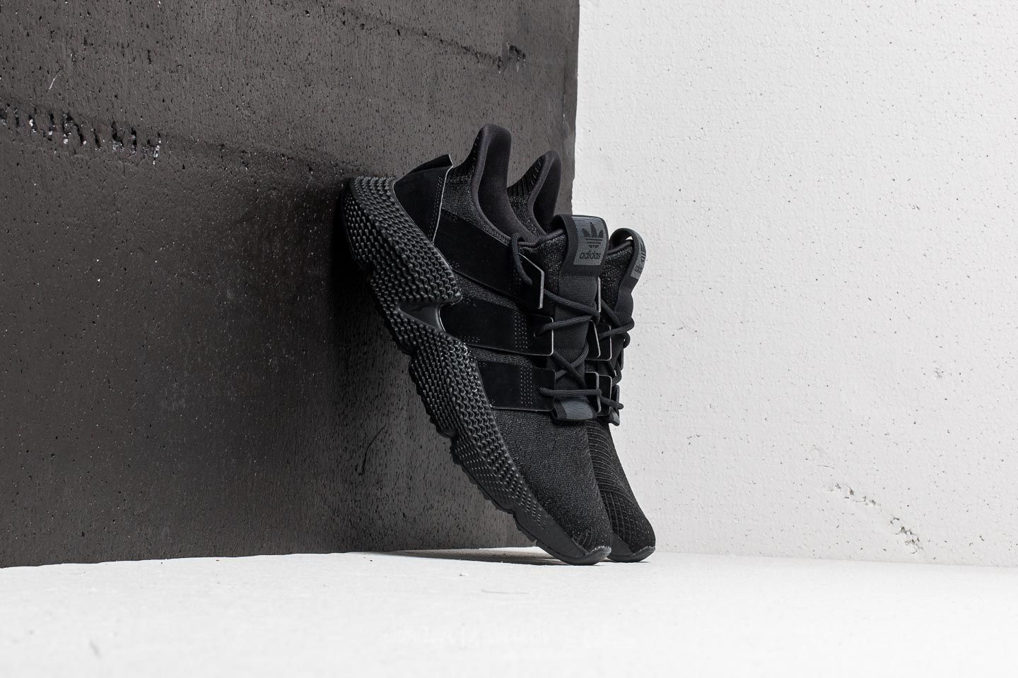 Scarpe uomo adidas Prophere Core Black Core Black Core Black Footshop
