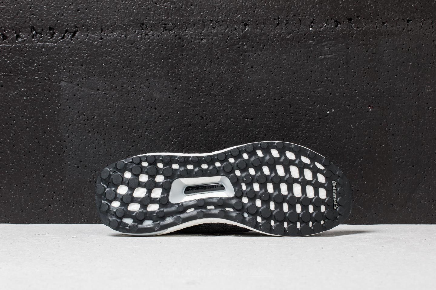 Women s shoes adidas UltraBOOST Uncaged W Carbon Core Black Grey
