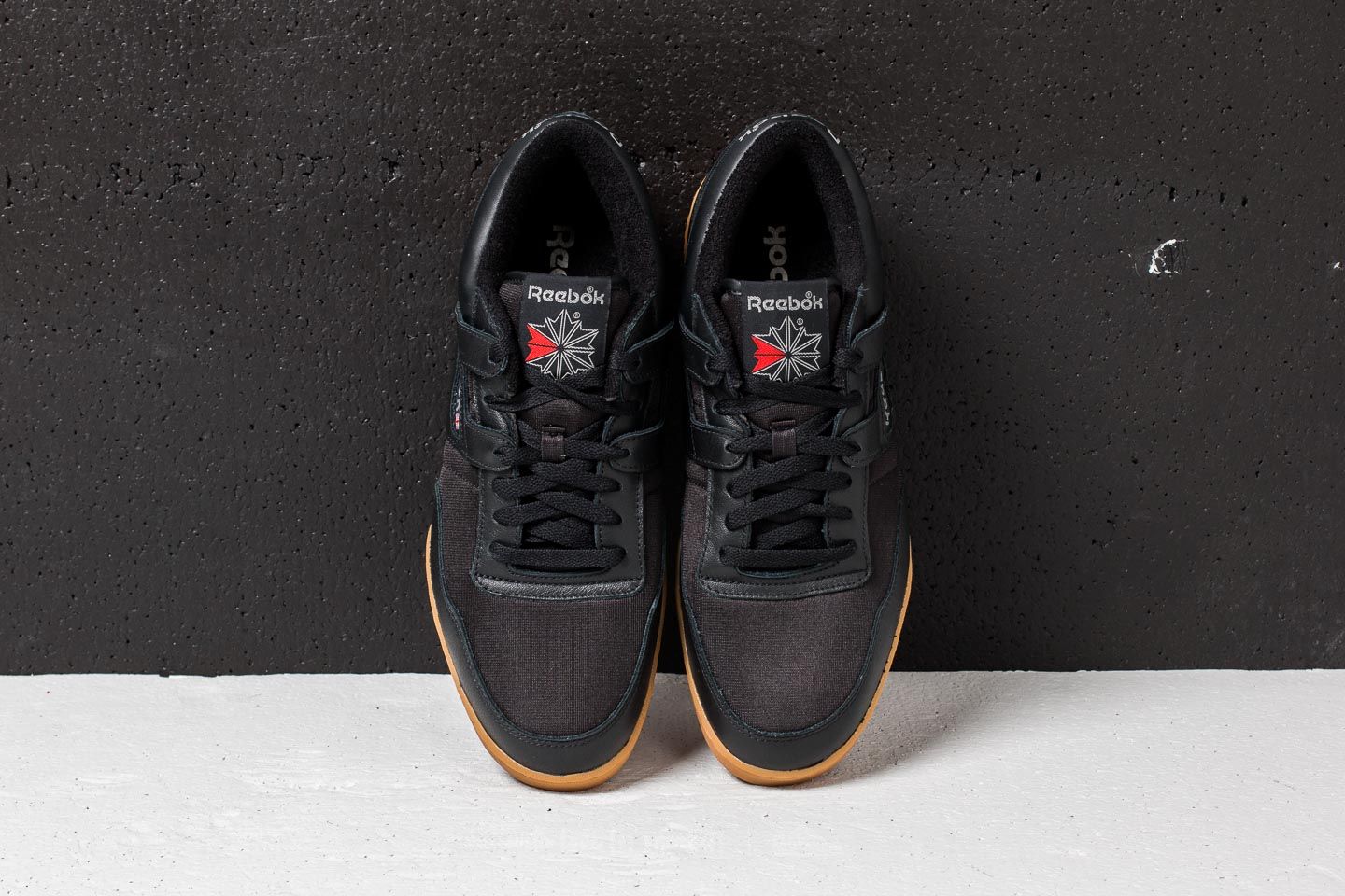 Reebok workout 85 txt top