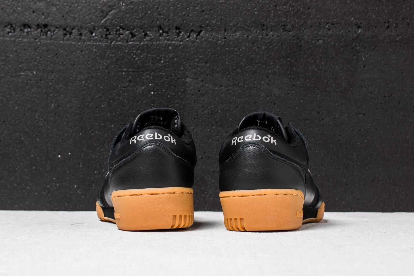 Reebok workout low online black gum