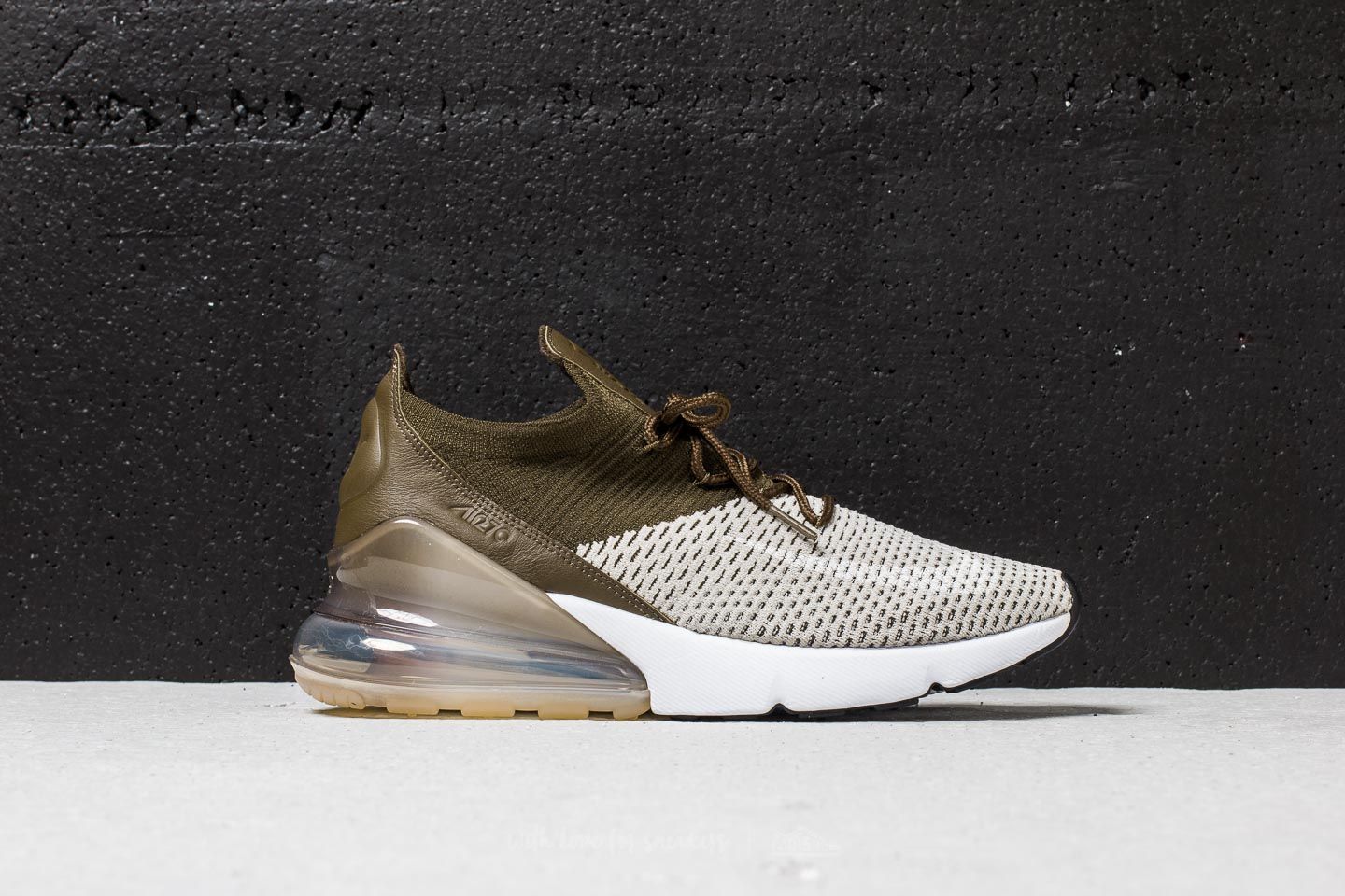Nike air max 270 flyknit dark hazel hotsell