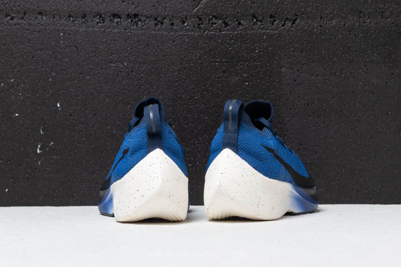 nike vapor street flyknit deep royal