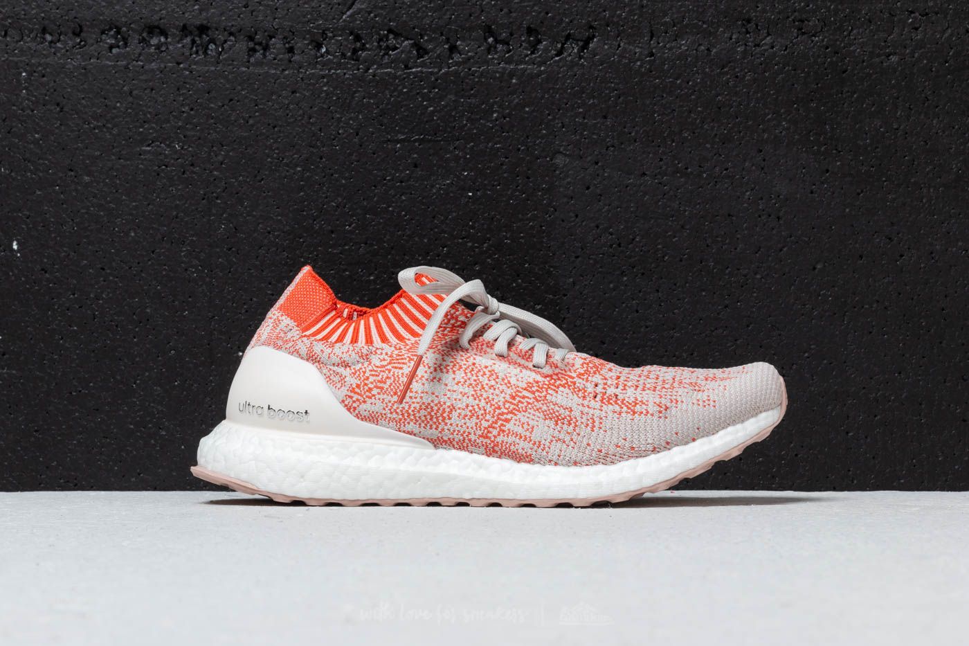 Adidas ultra boost uncaged raw amber ash pearl on sale e amp; brown