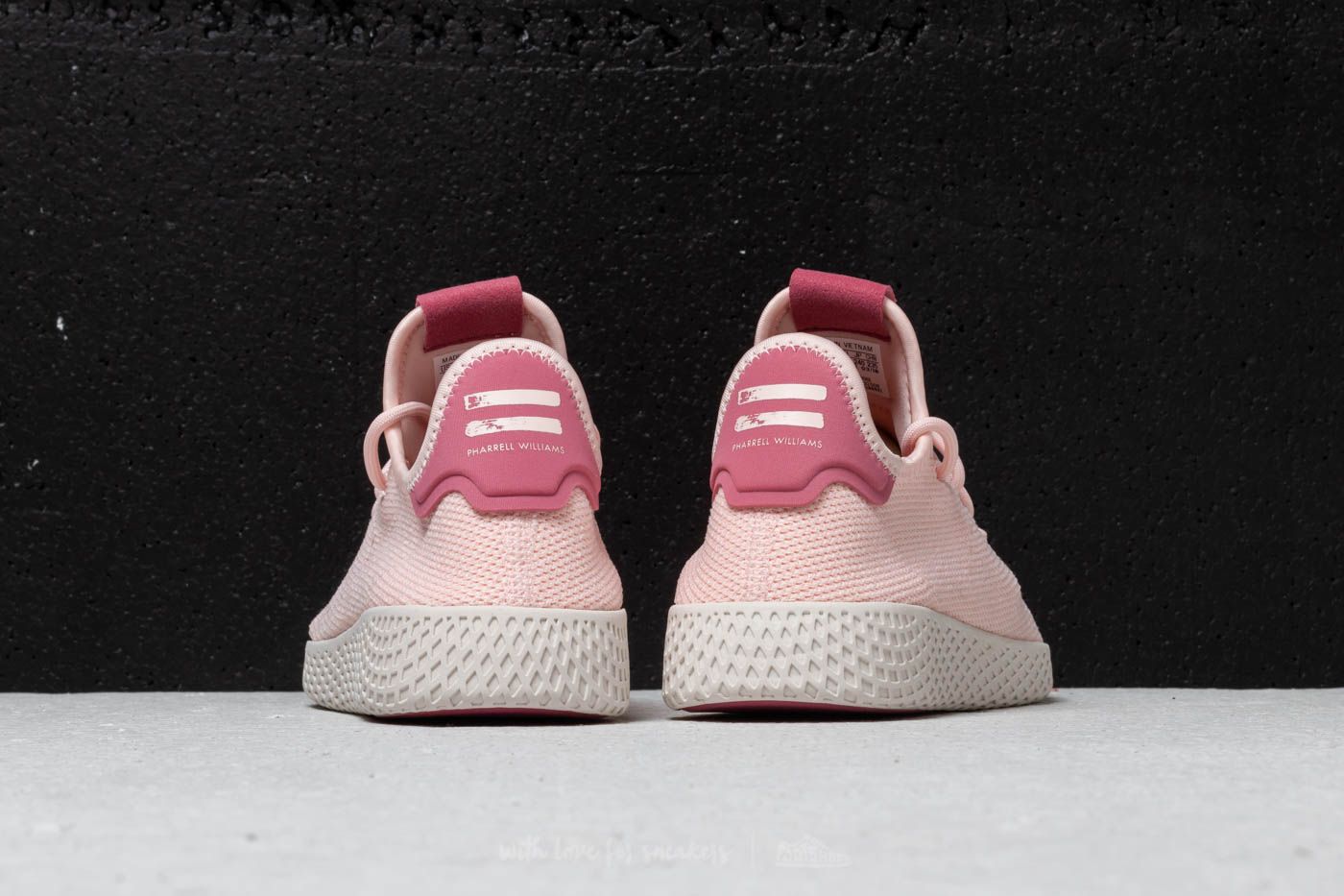 Women s shoes adidas x Pharrell Williams Tennis HU W Icey Pink Icey Pink Chalk White Footshop