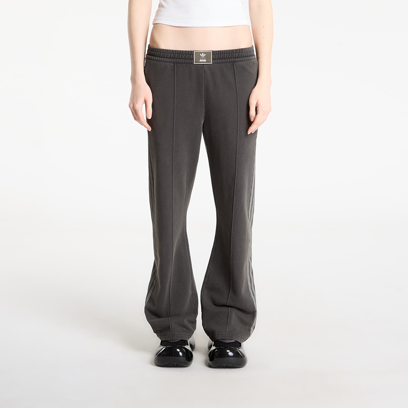 Pantaloni de trening adidas x AVAVAV Track Pants F Terry Carbon M