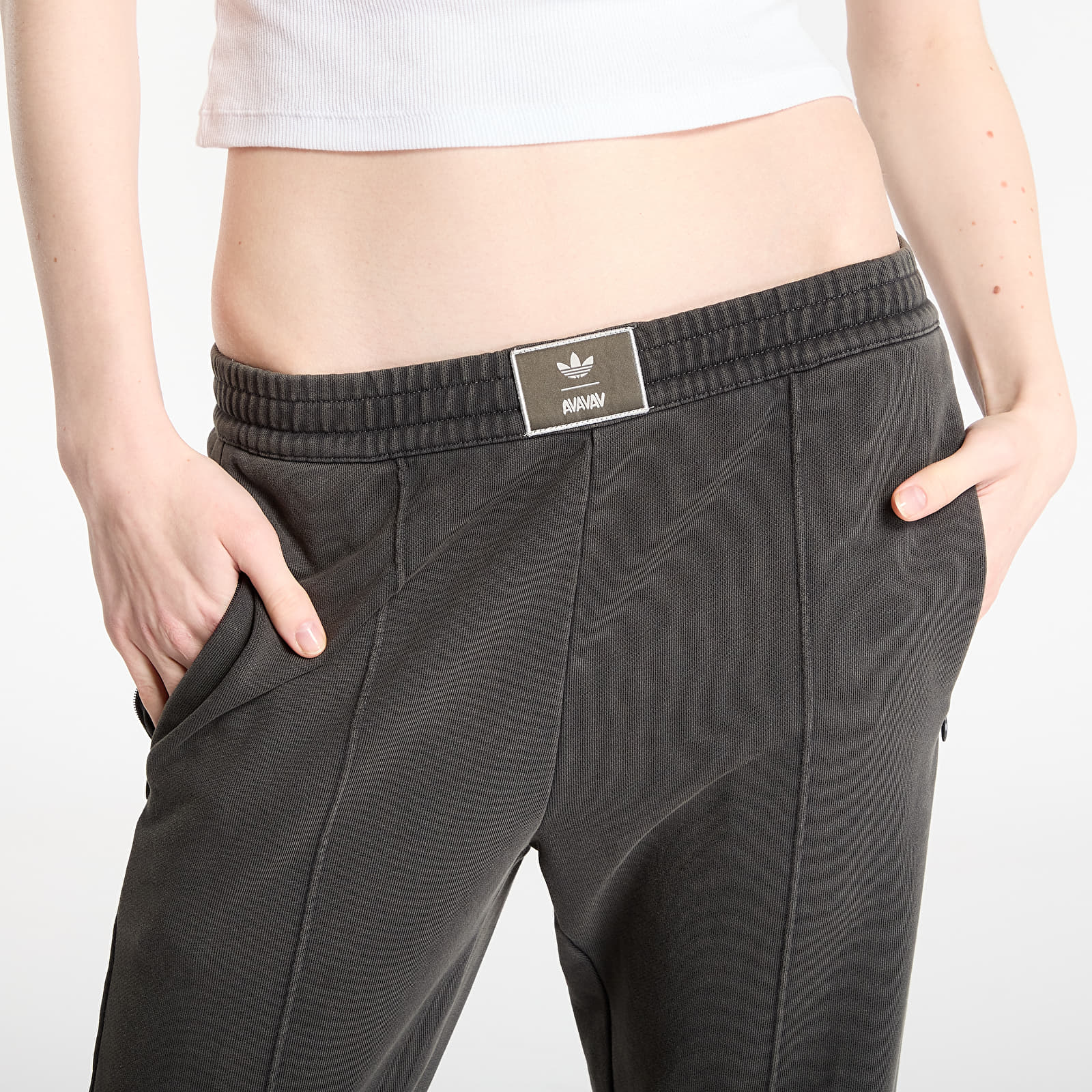 Jogginghosen für Frauen adidas x AVAVAV Track Pants F Terry Carbon