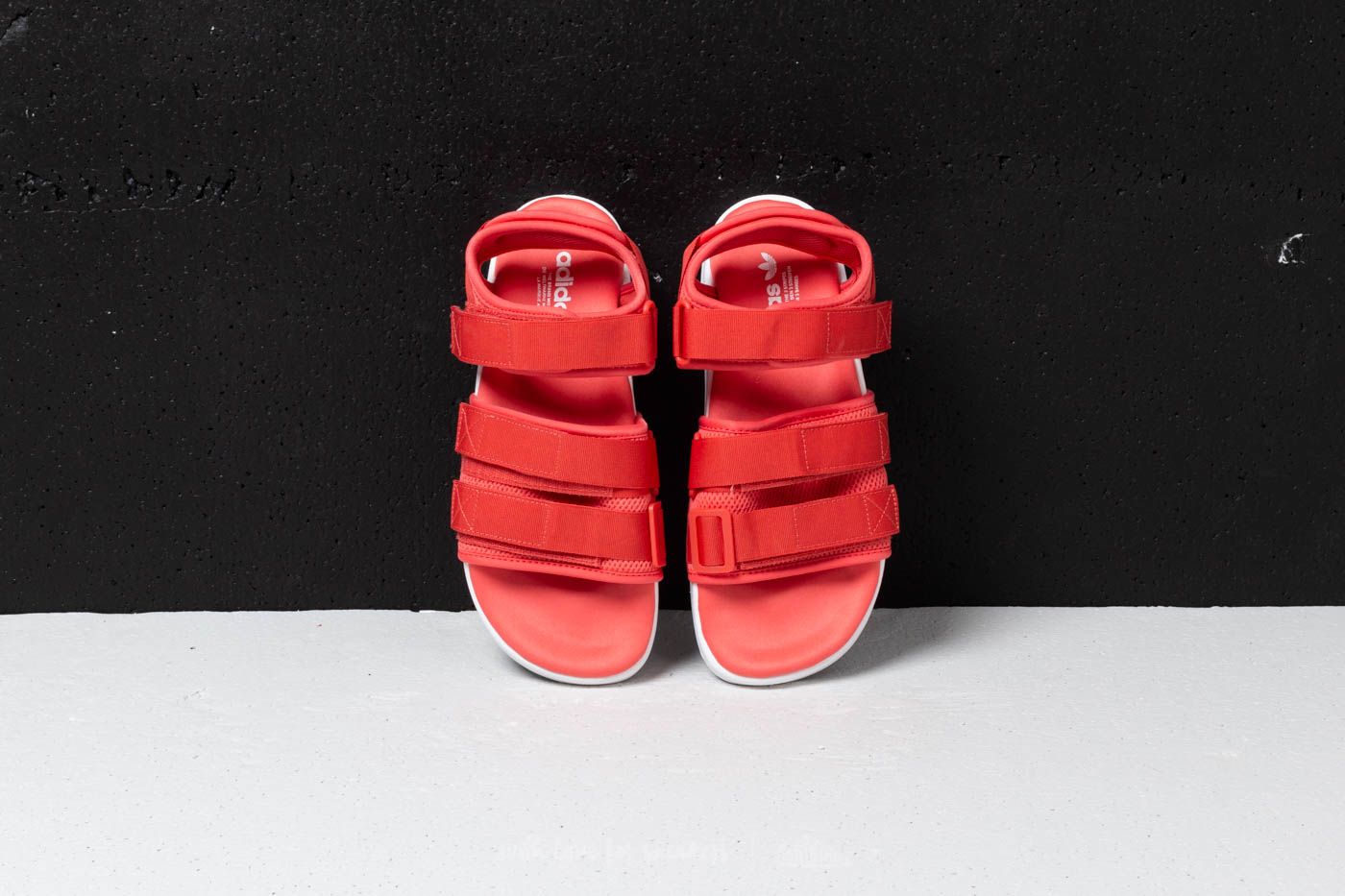Adilette sandal 2.0 best sale w