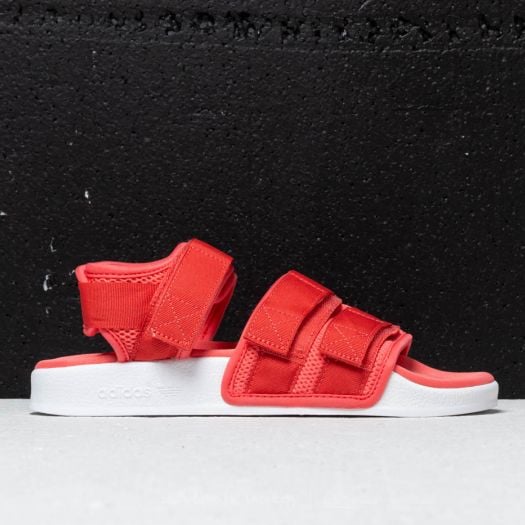 Adidas adilette 2.0 best sale sandals in red