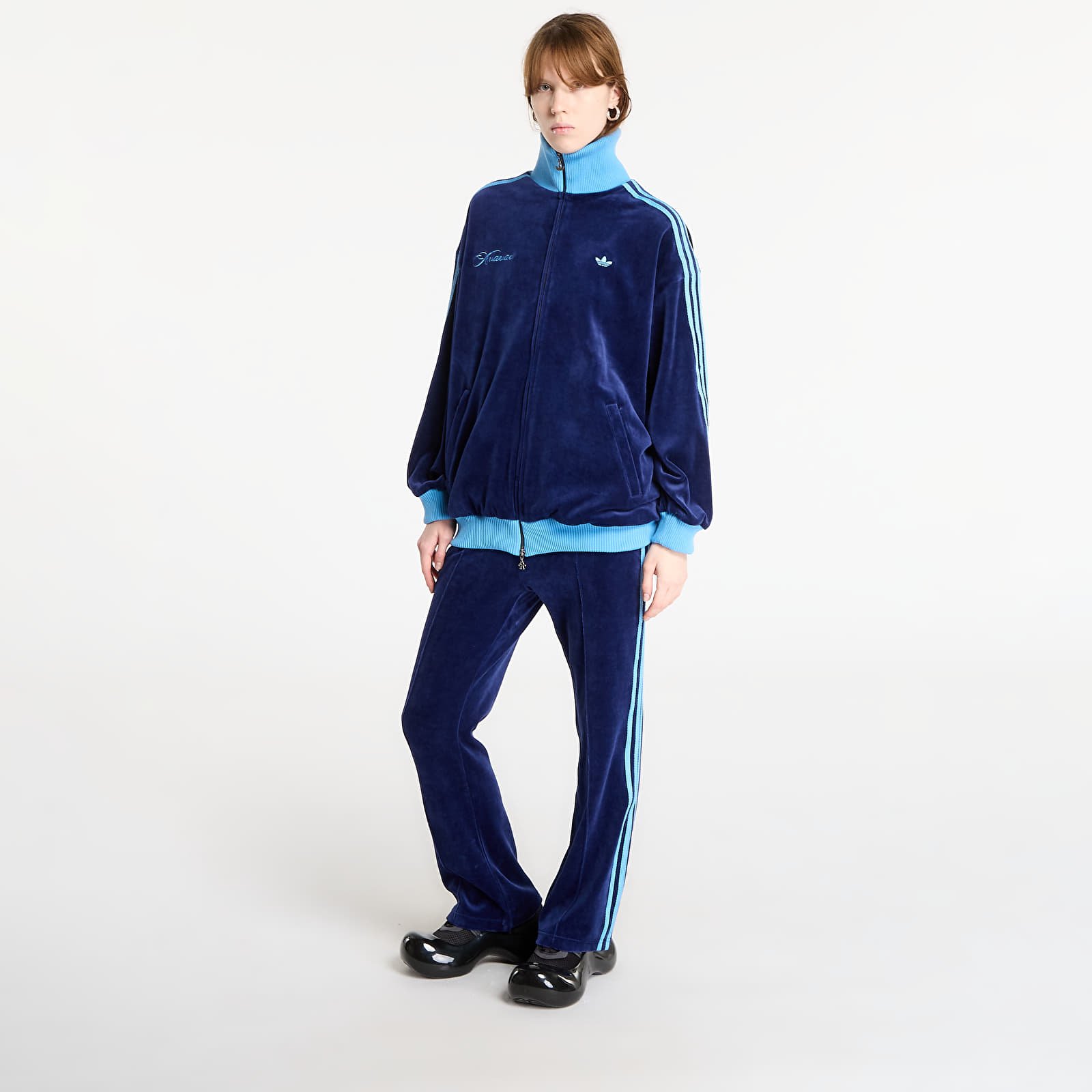 Hoodies für Frauen adidas x AVAVAV Track Top Velvet Dark Blue