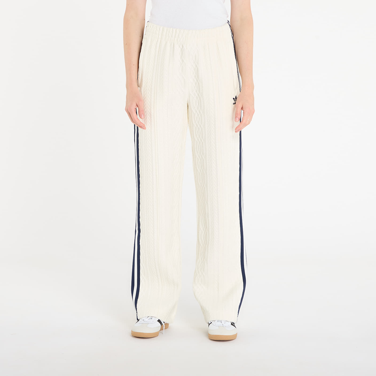 Byxor för kvinnor adidas Knit Classic Track Pants Off White